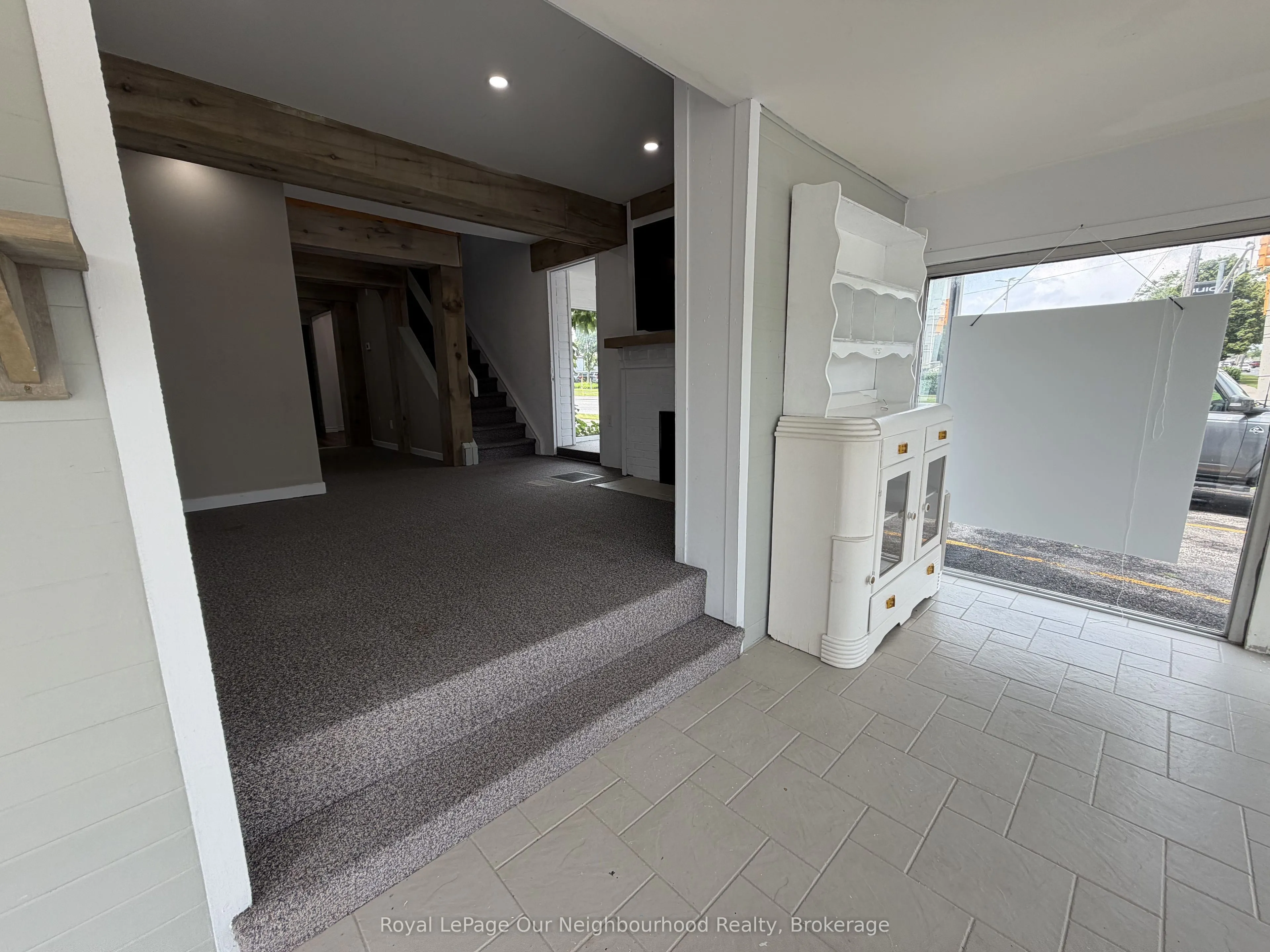 26 Ritson Road N