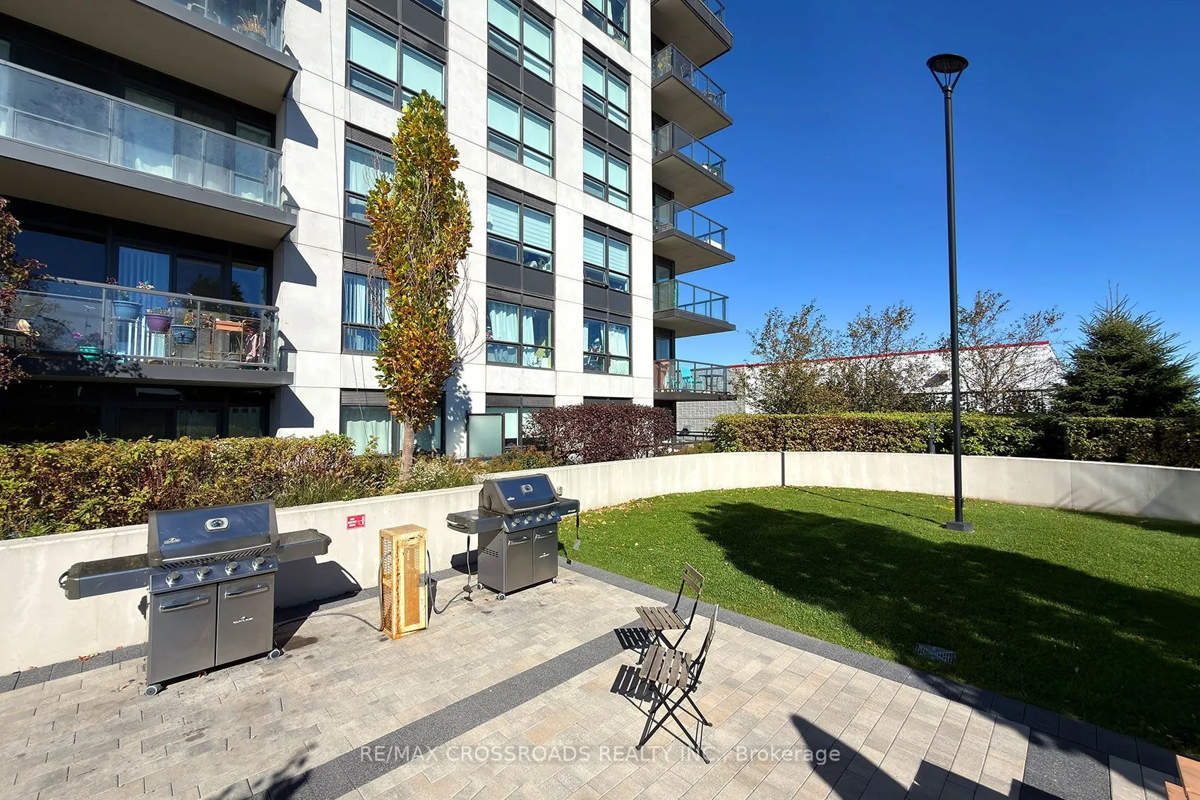 8 Trent Avenue #1101