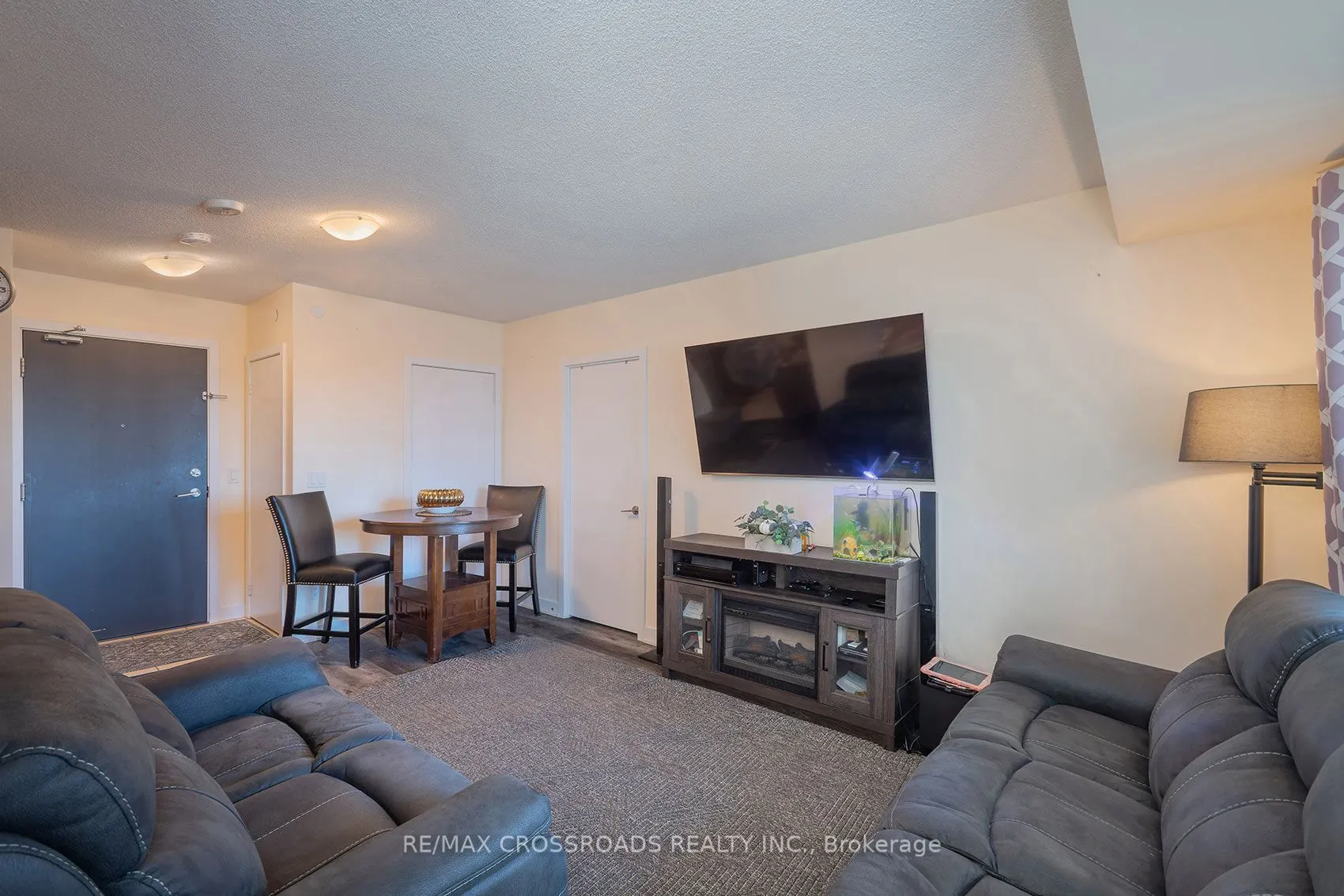 8 Trent Avenue #1101