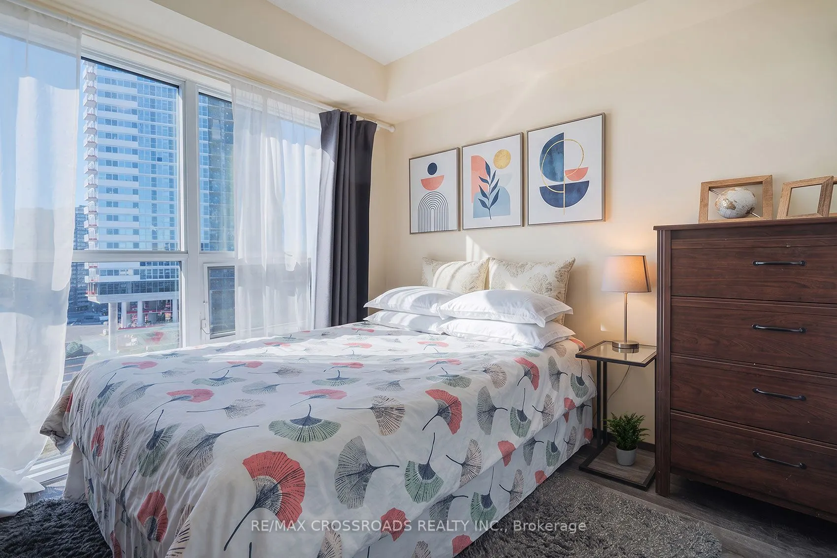 8 Trent Avenue #1101