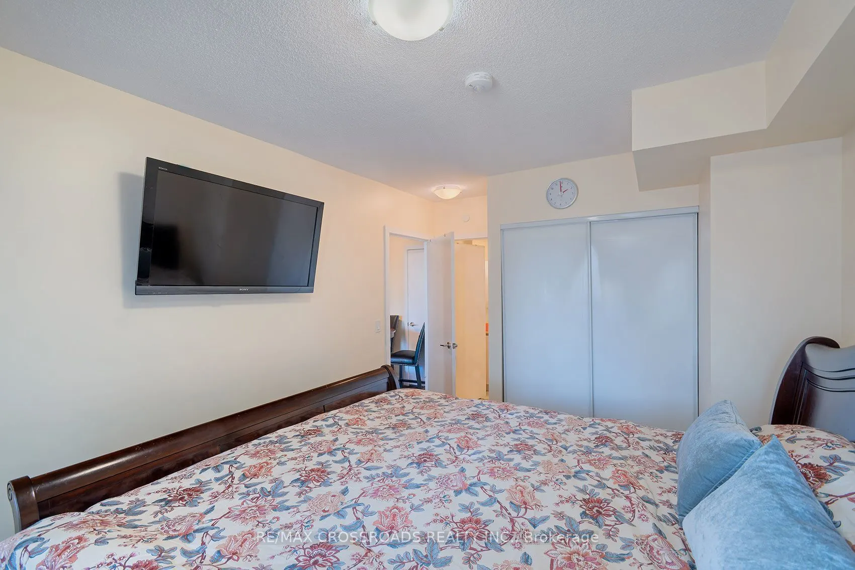 8 Trent Avenue #1101
