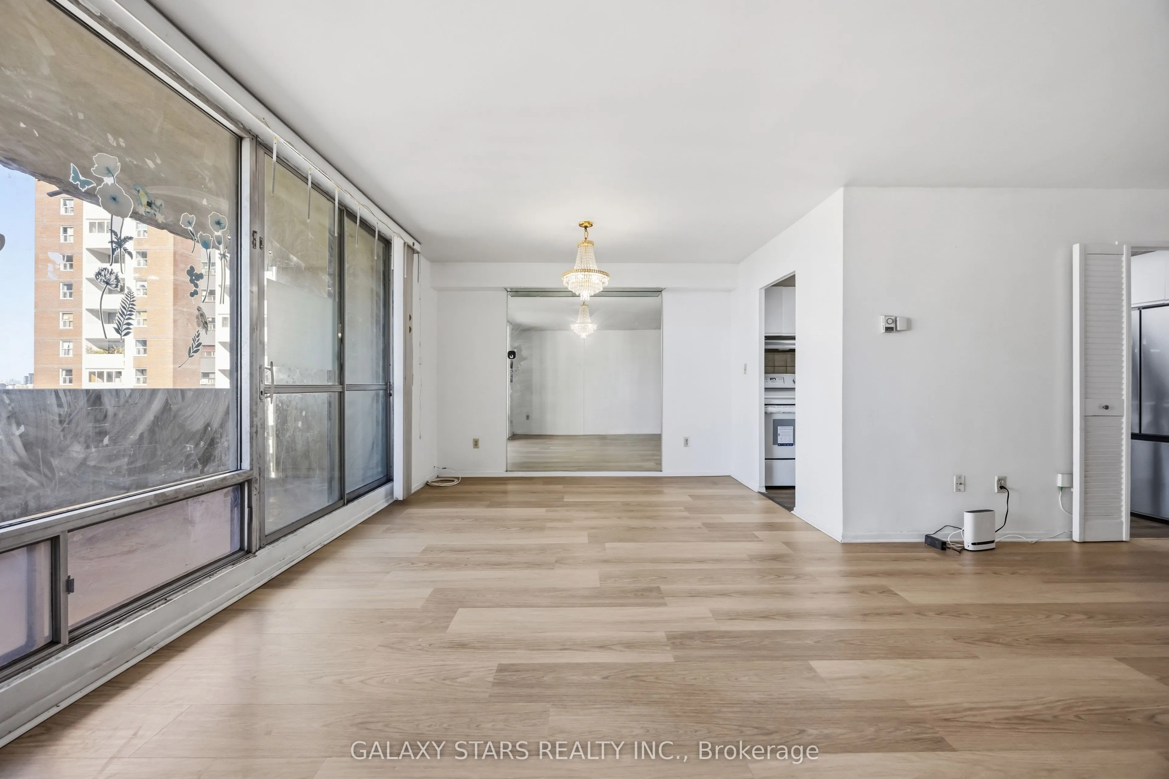 5 Massey Square #2103