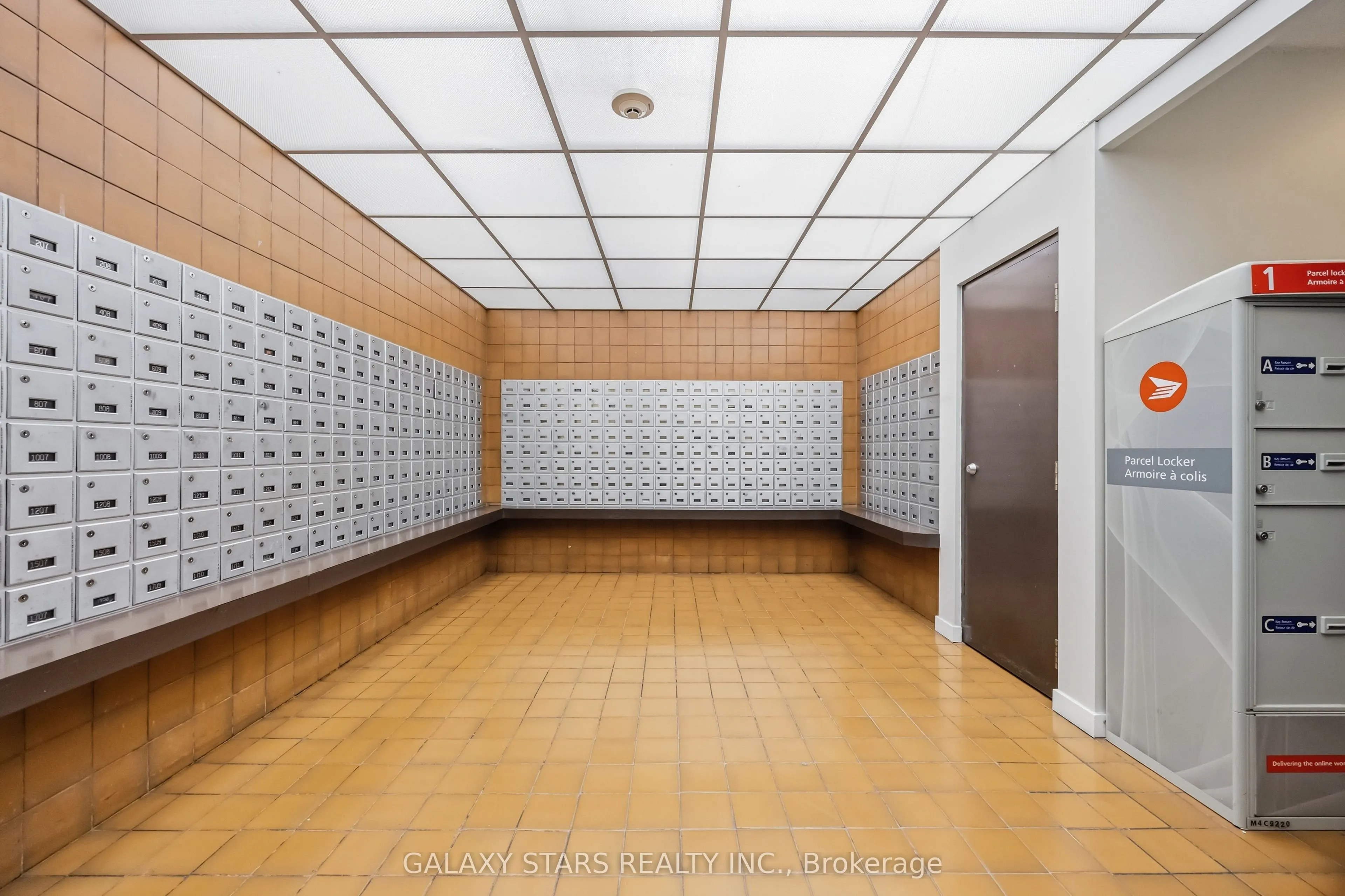 5 Massey Square #2103