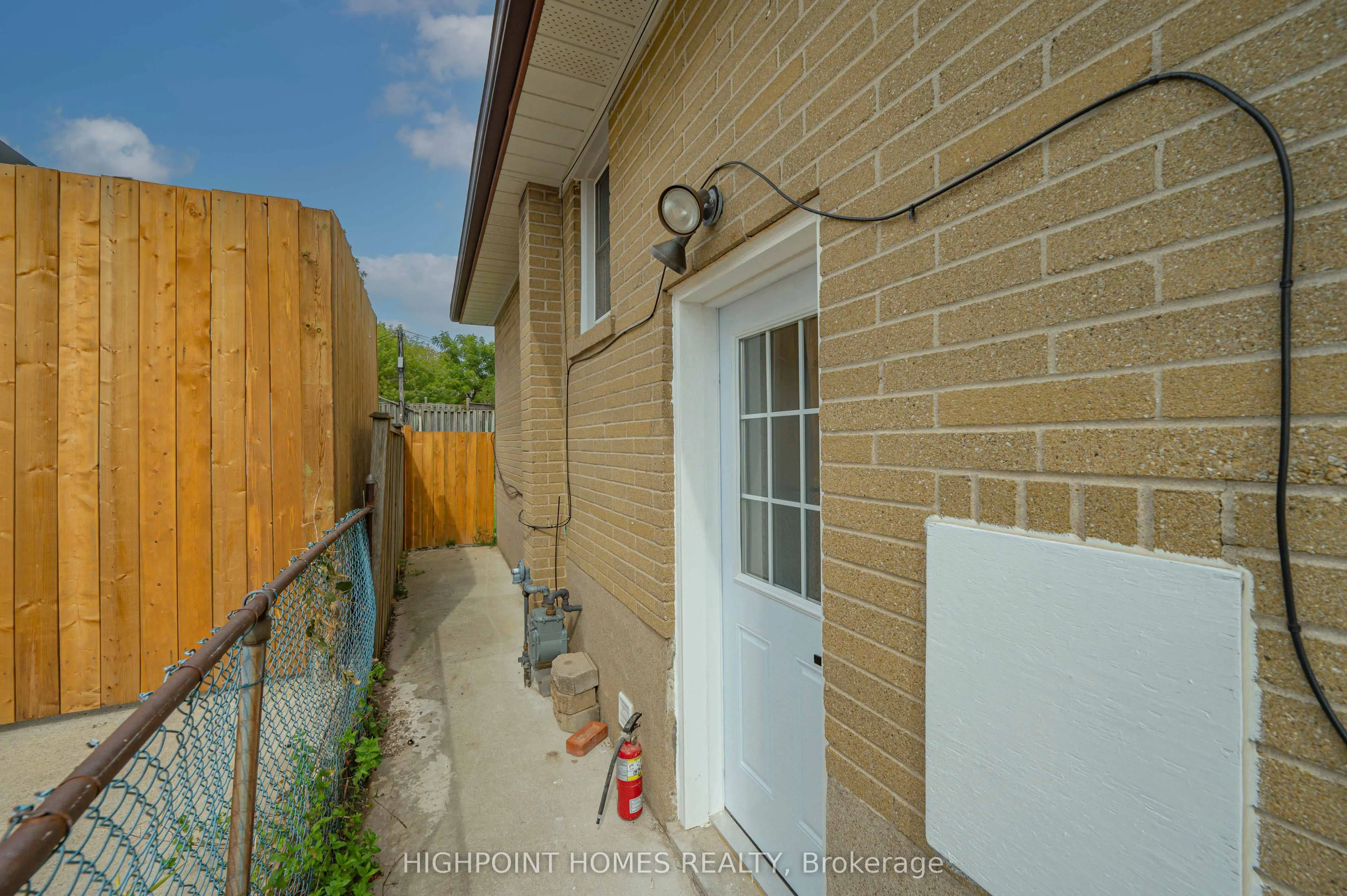 26 Slan Avenue