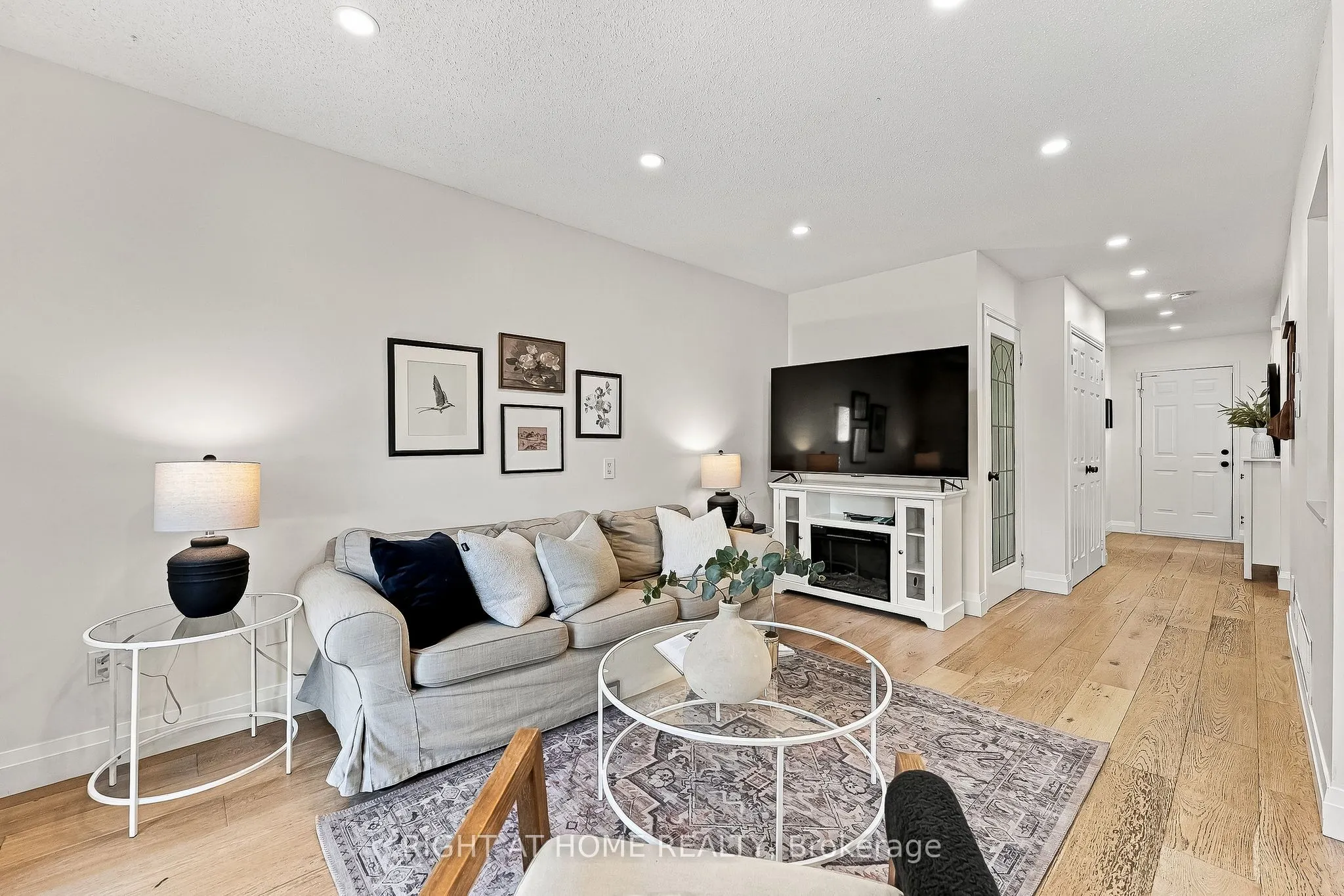 56 Teddington Crescent