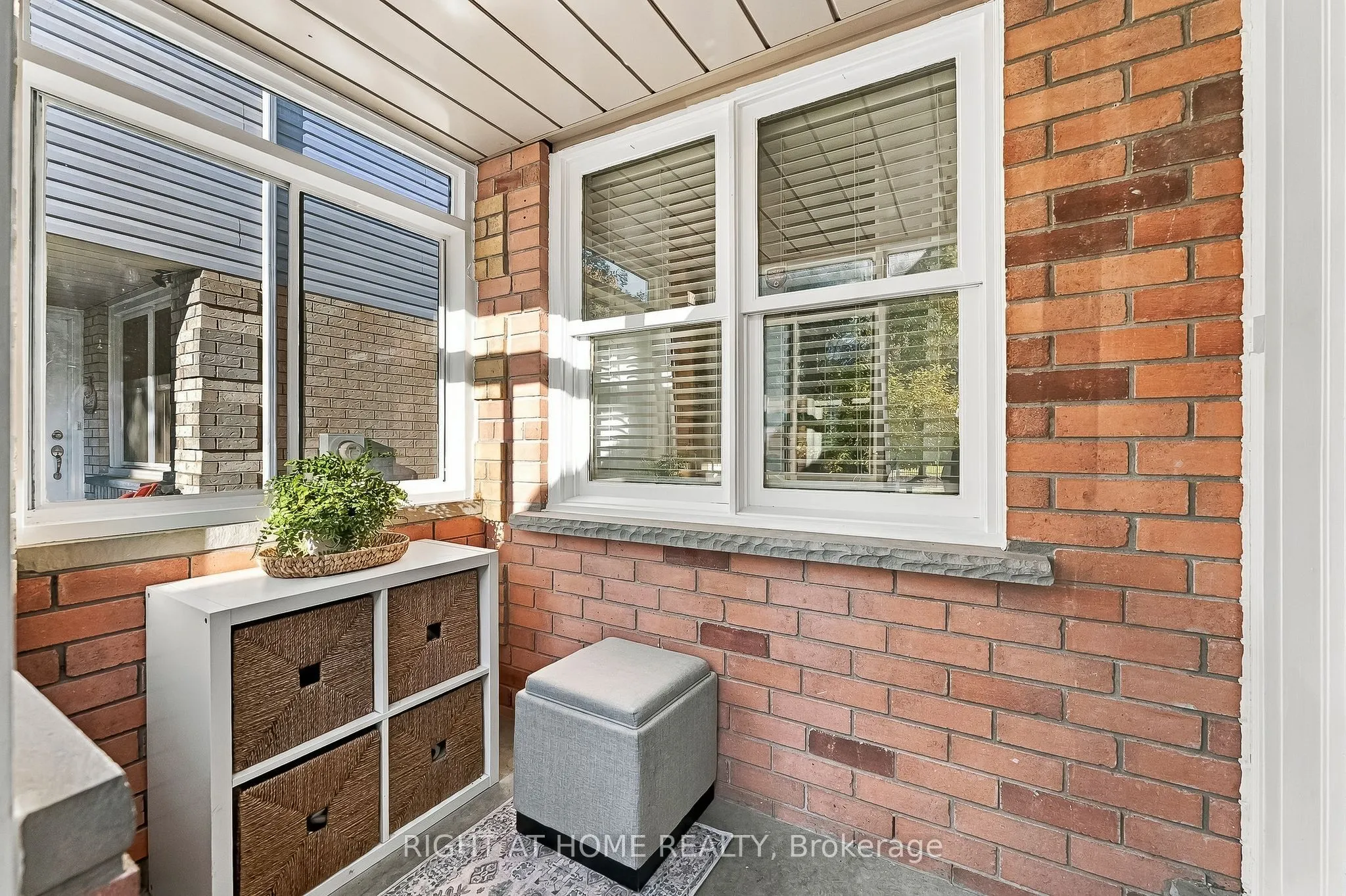 56 Teddington Crescent