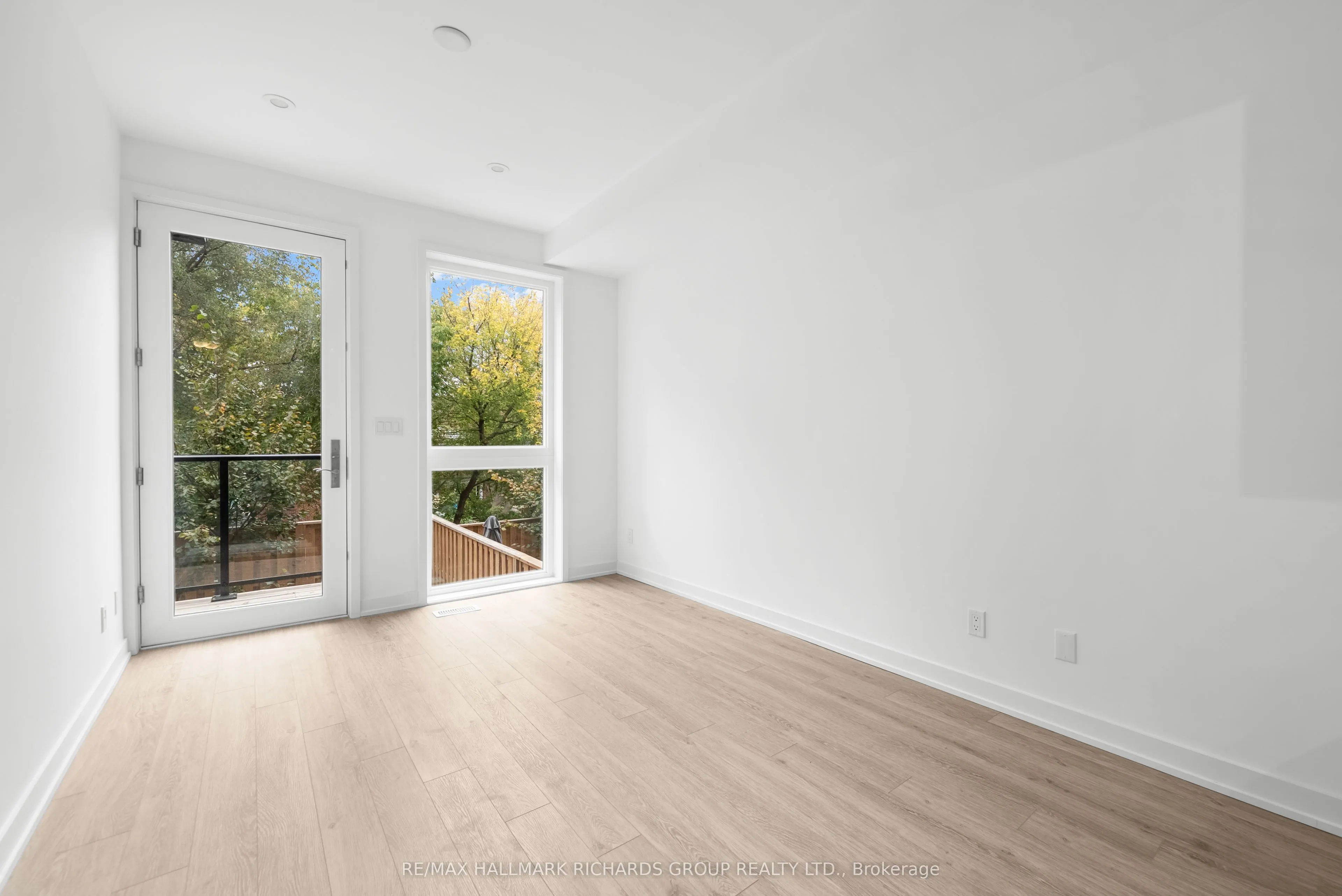 35 Birchcliff Avenue #48