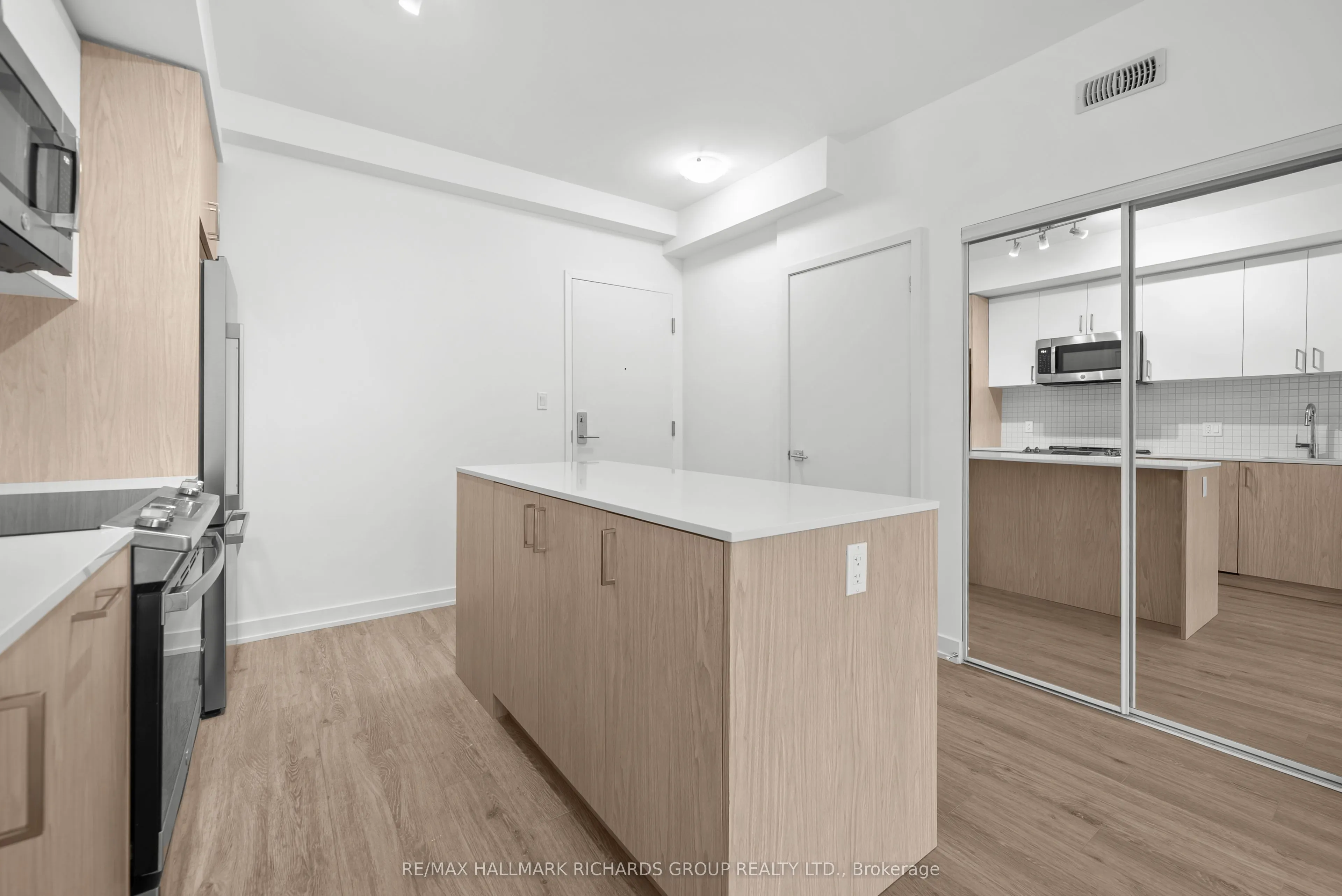 35 Birchcliff Avenue #48