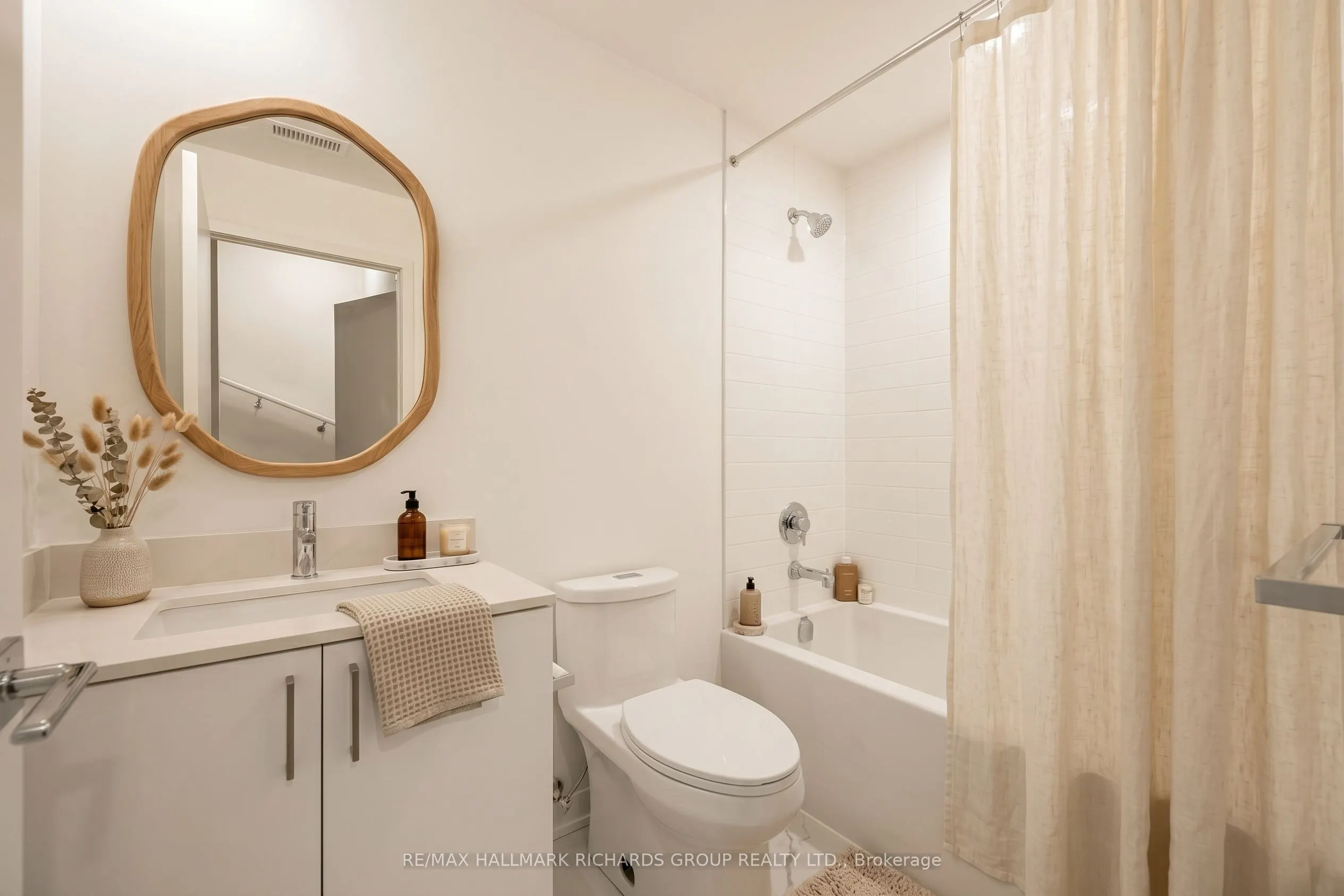35 Birchcliff Avenue #48