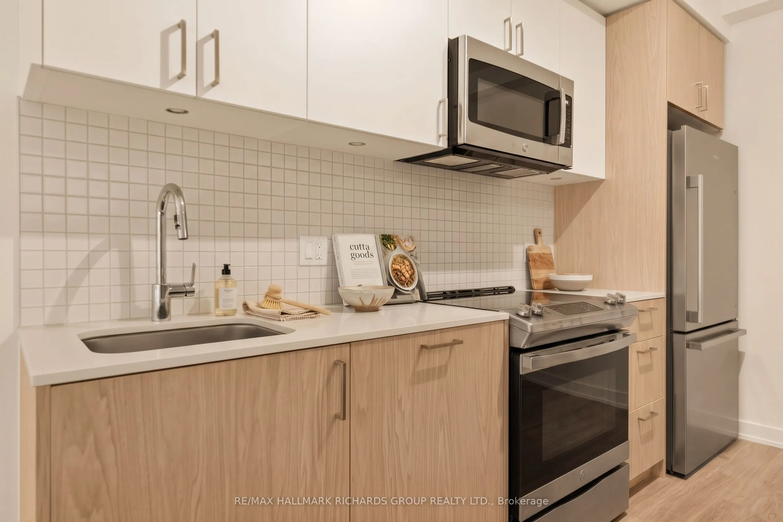 35 Birchcliff Avenue #48
