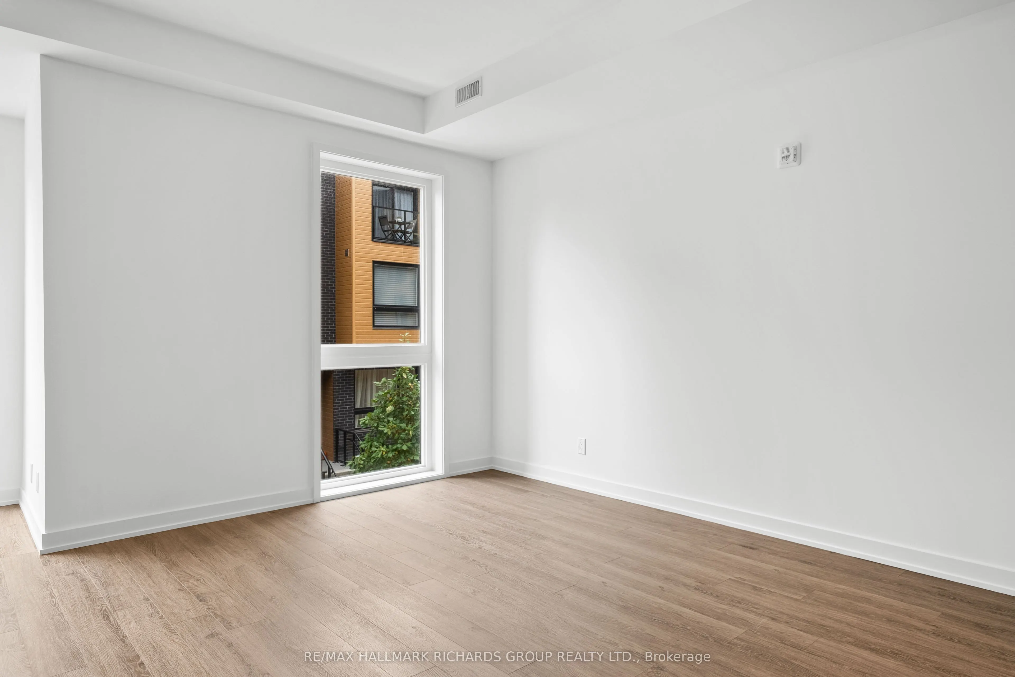35 Birchcliff Avenue #22