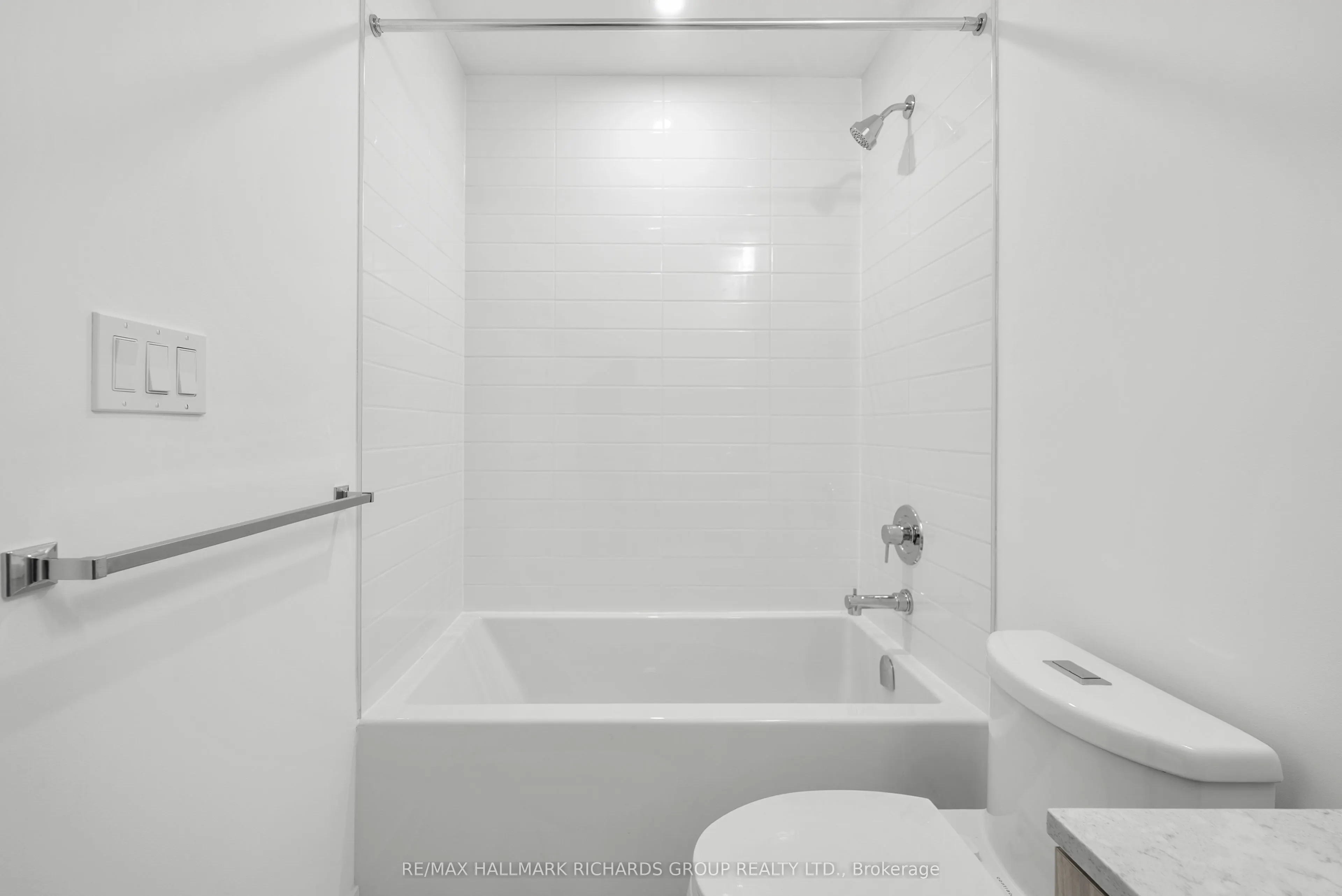 35 Birchcliff Avenue #22