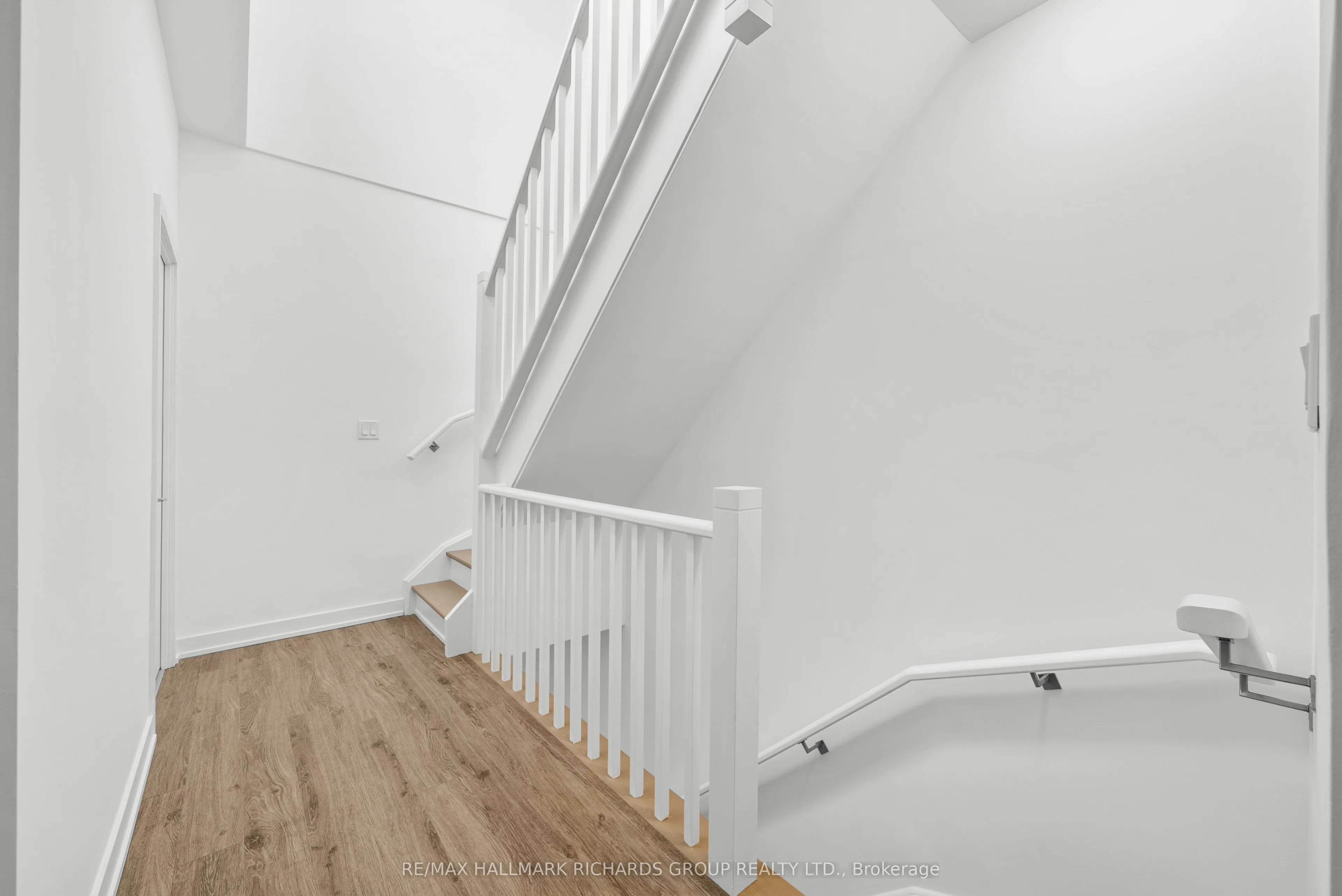 35 Birchcliff Avenue #22