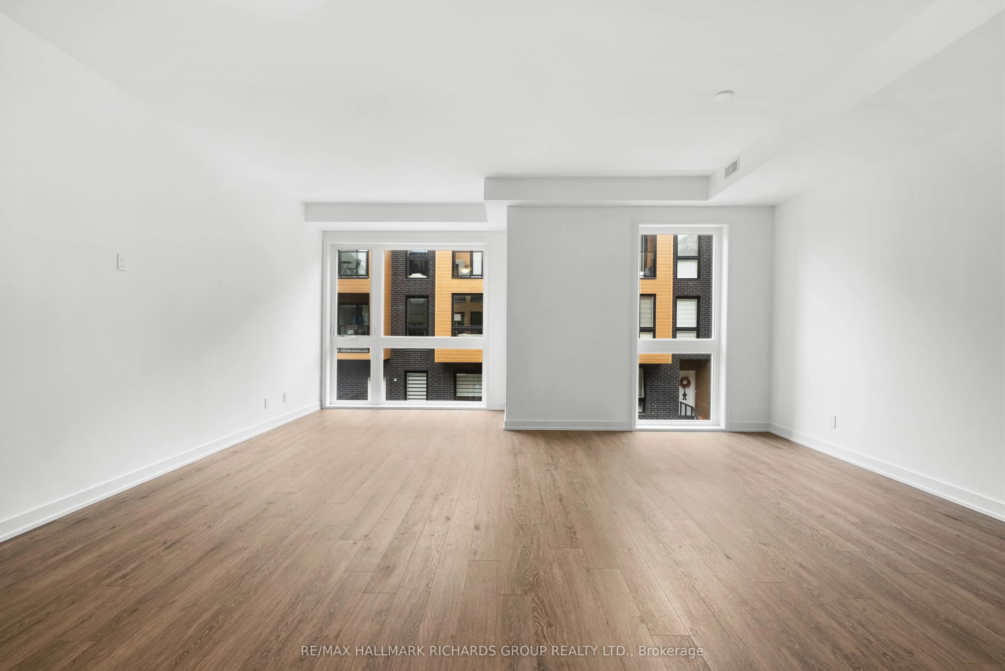 35 Birchcliff Avenue #22