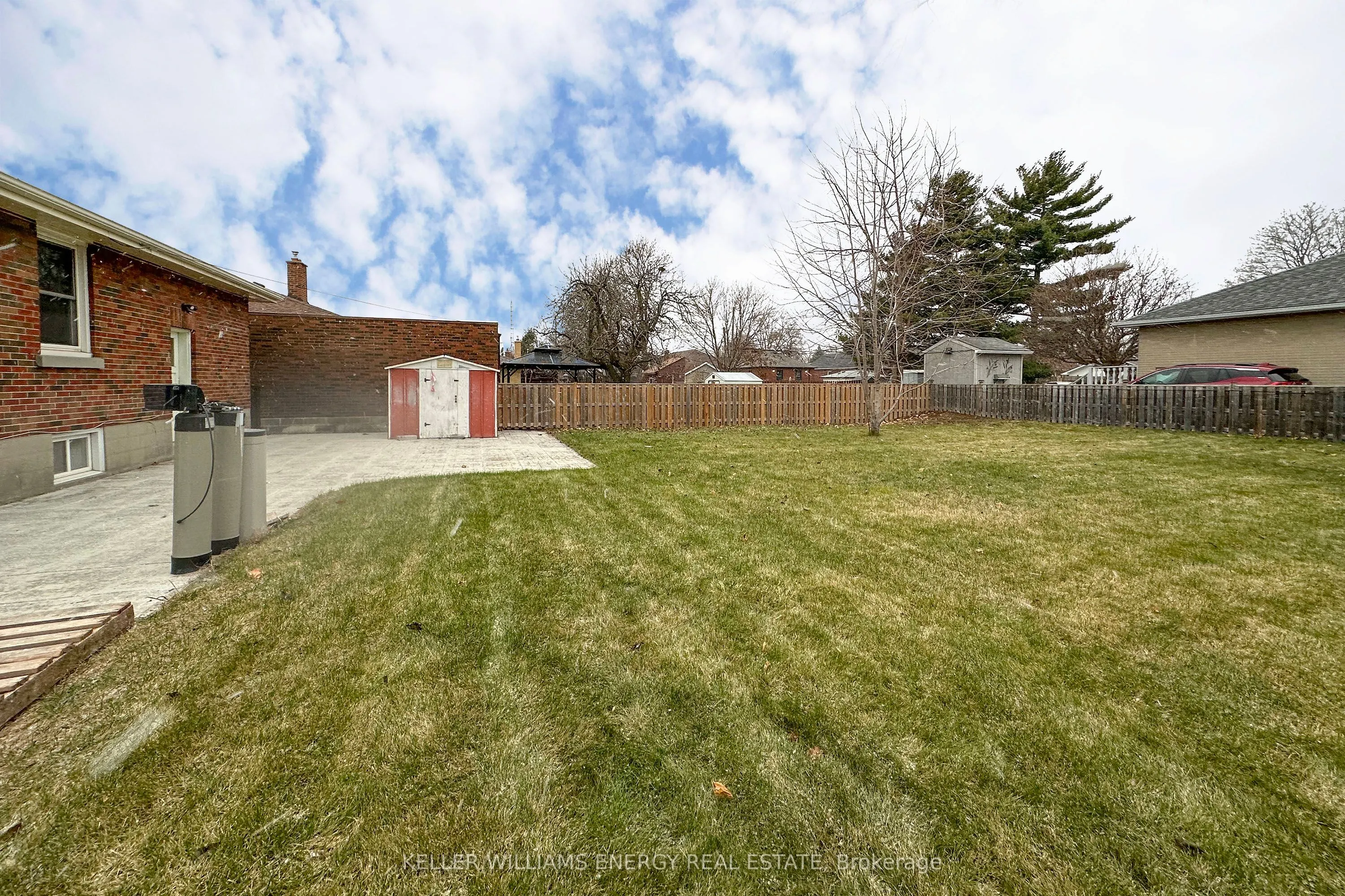 574 Olive Avenue #Lower