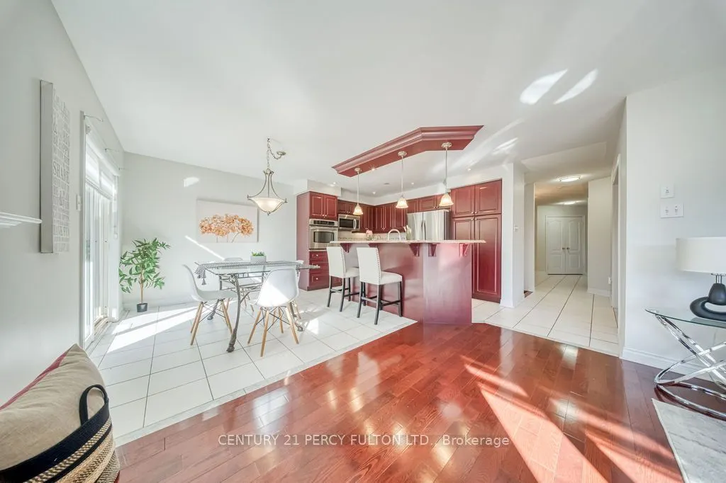 26 Root Crescent