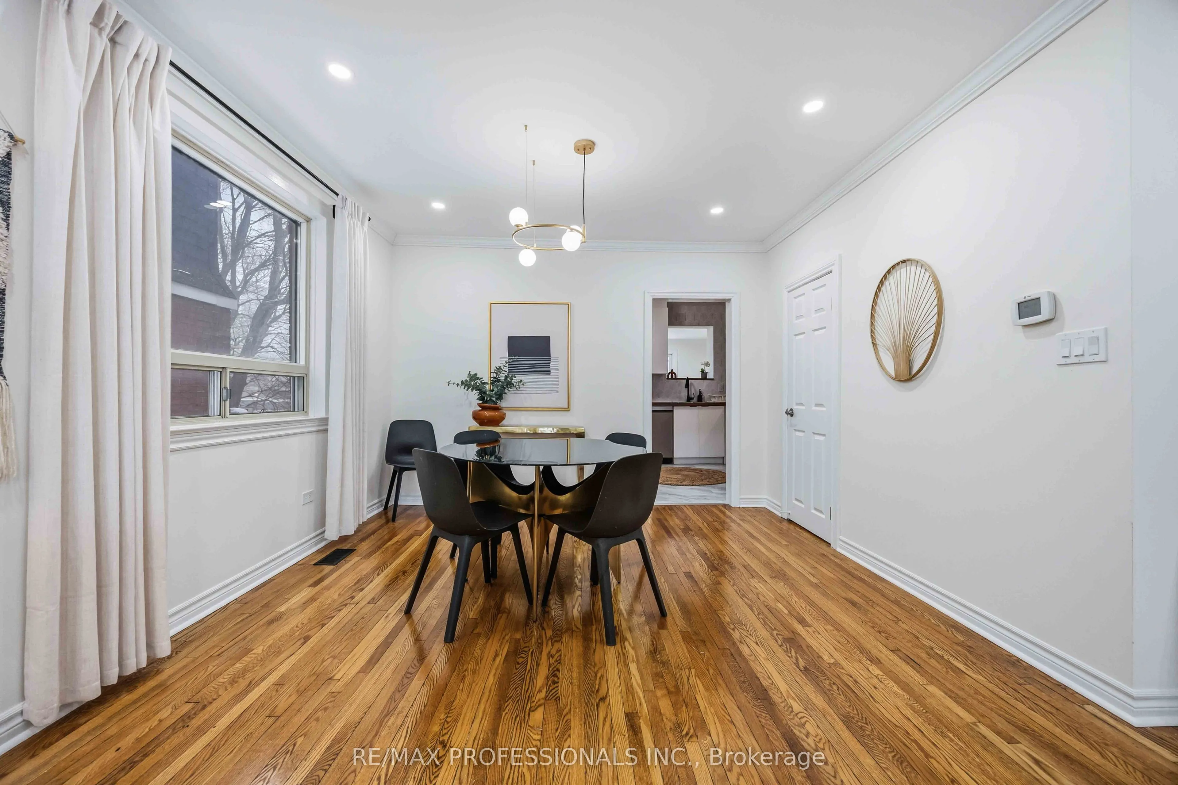 11 Bryant Avenue