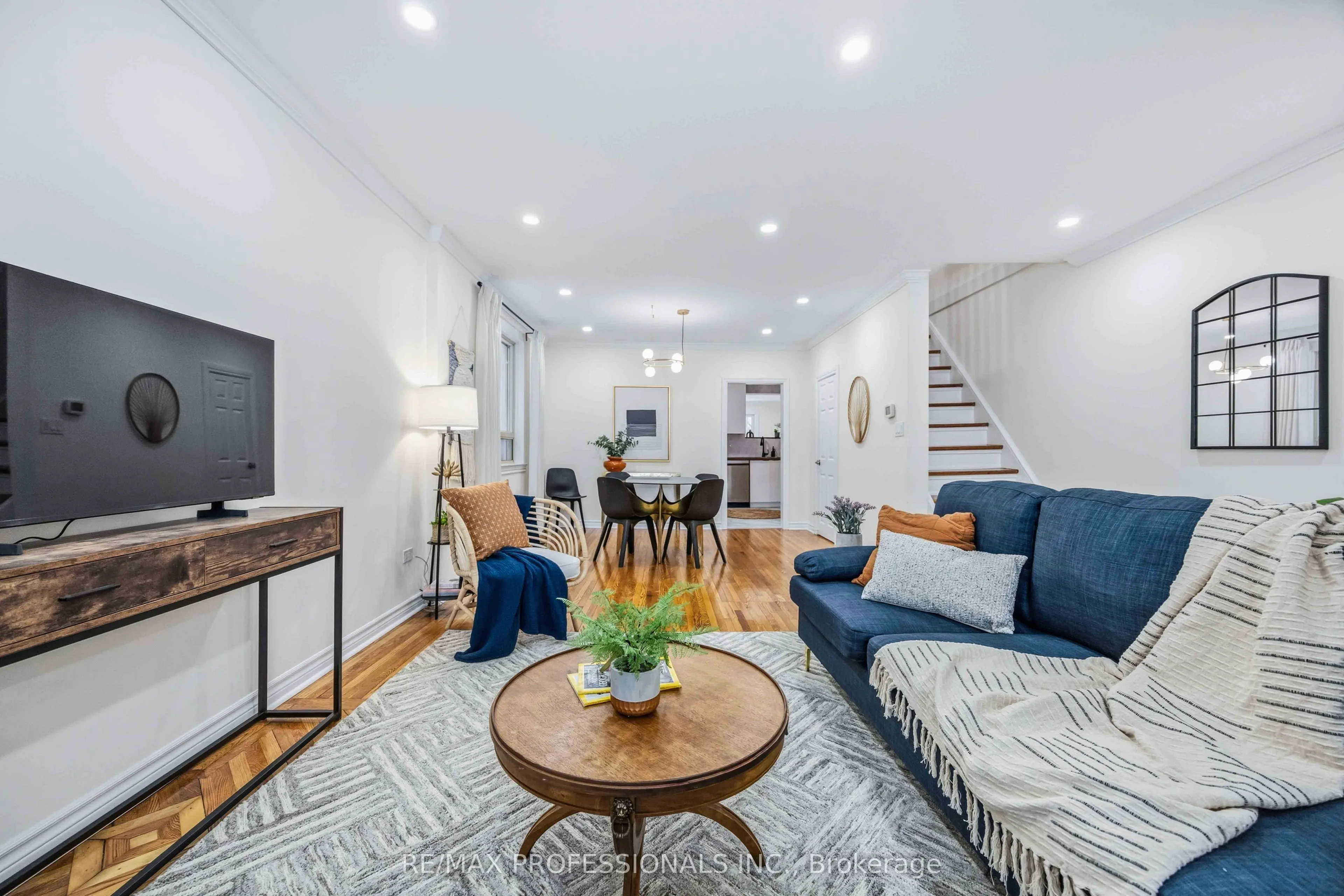 11 Bryant Avenue