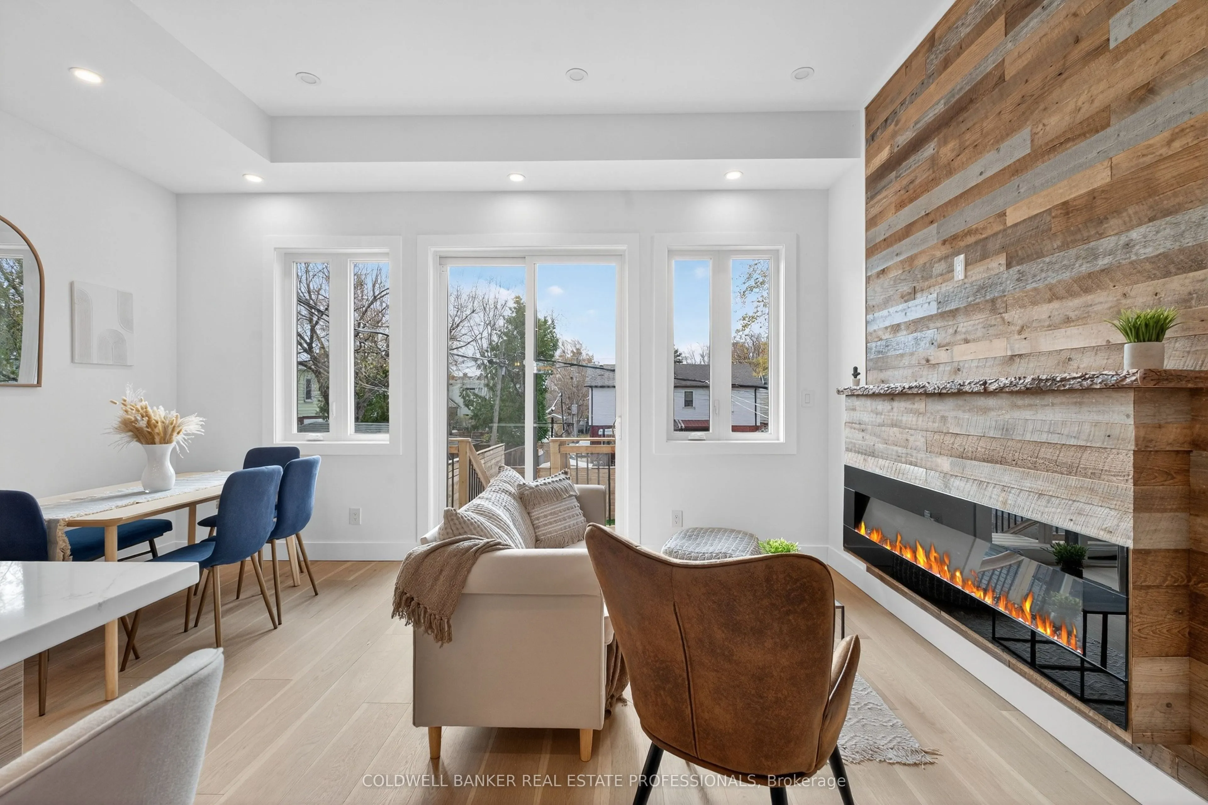 223 Queensdale Avenue