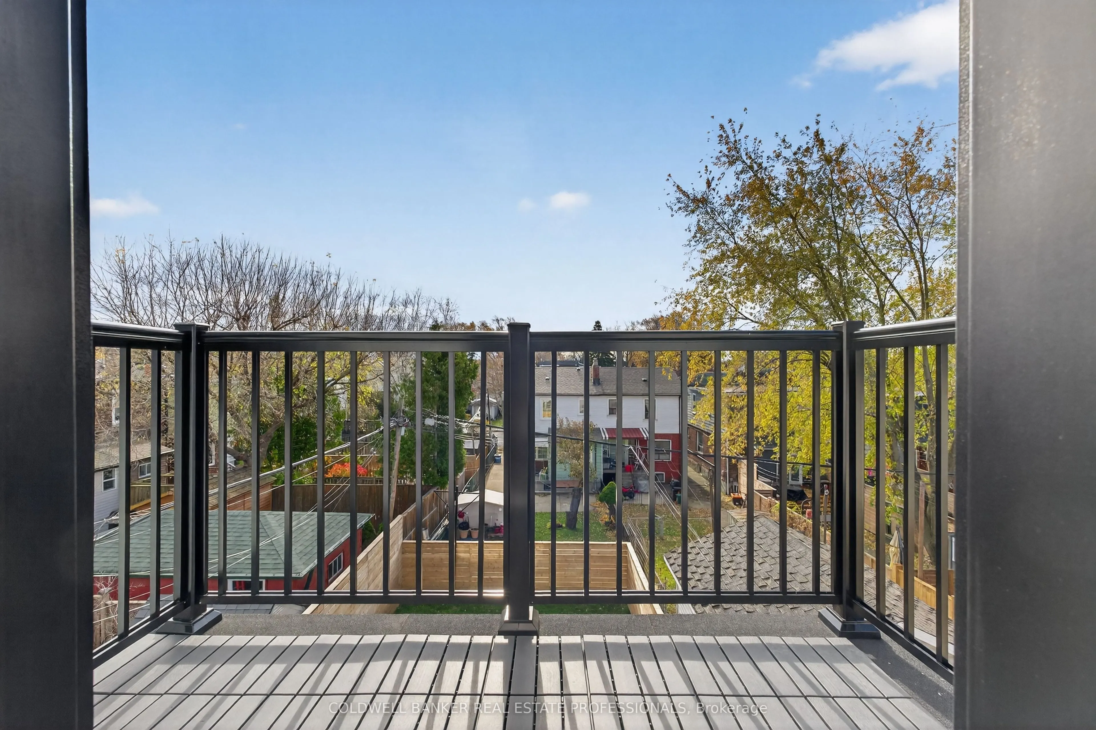 223 Queensdale Avenue
