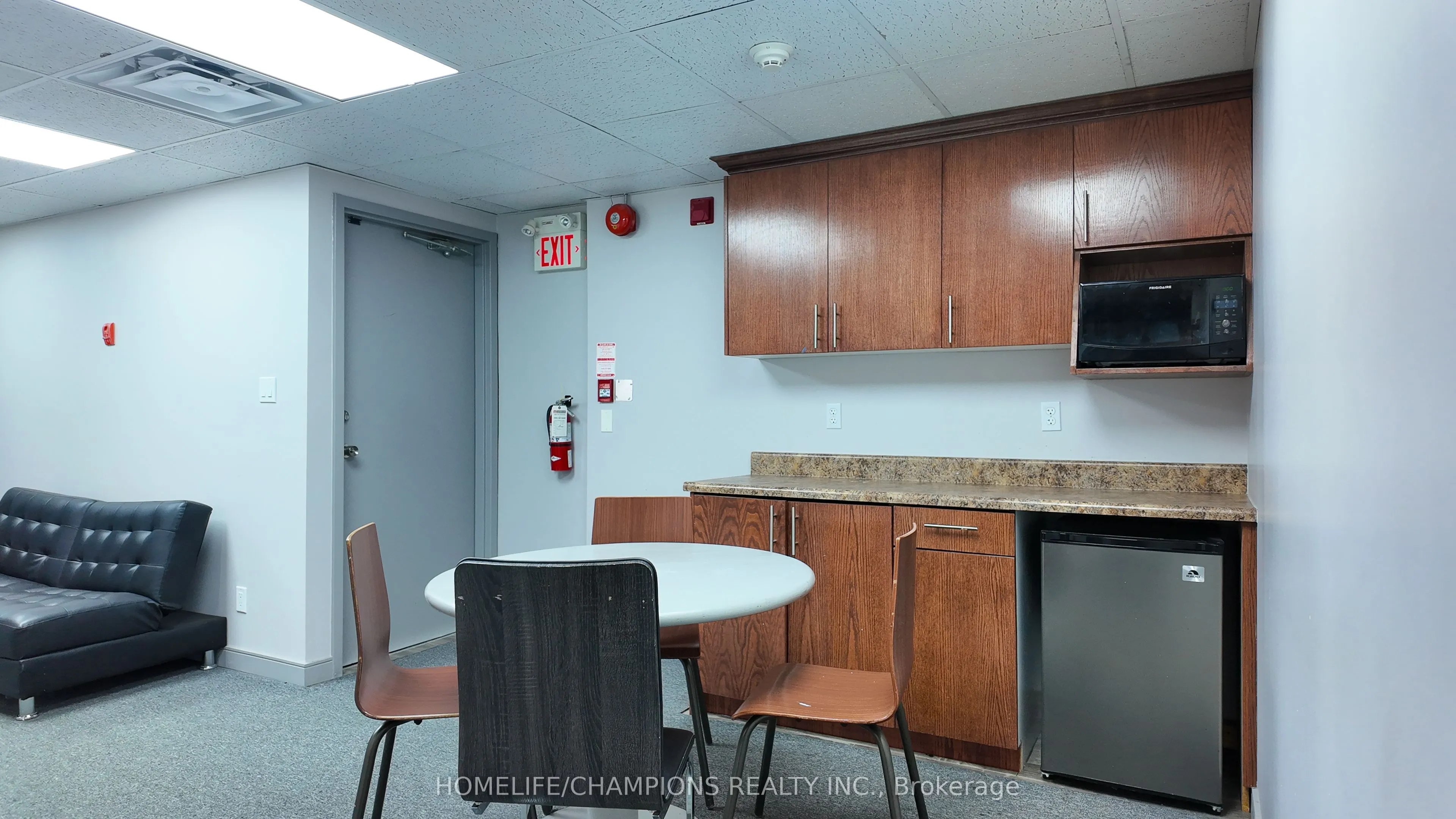 421 Nugget Avenue #1/203 & 204