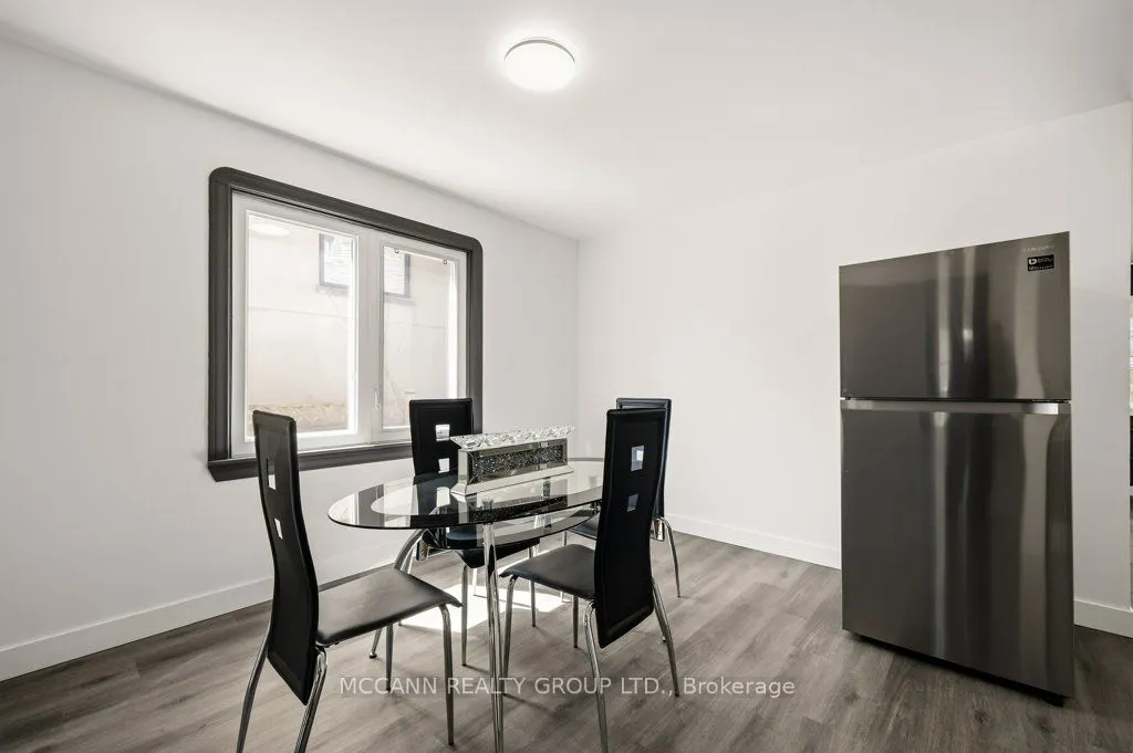 124 Scarboro Crescent