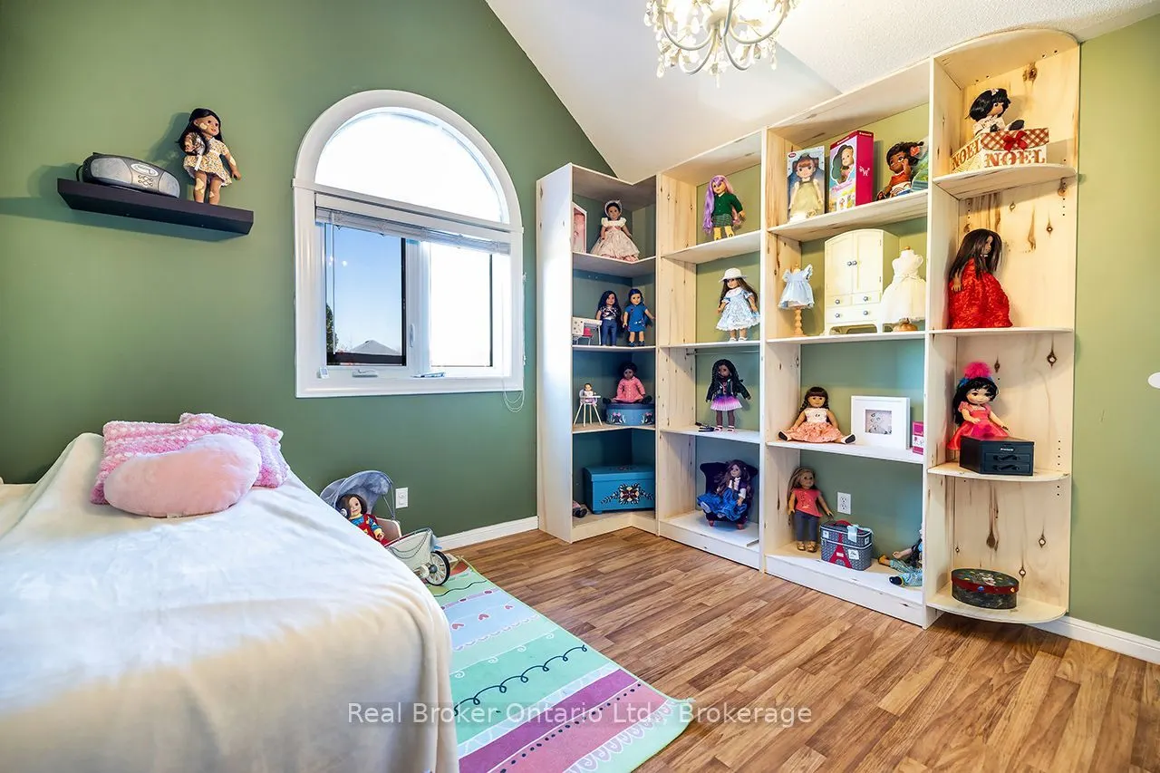 187 Padfield Drive