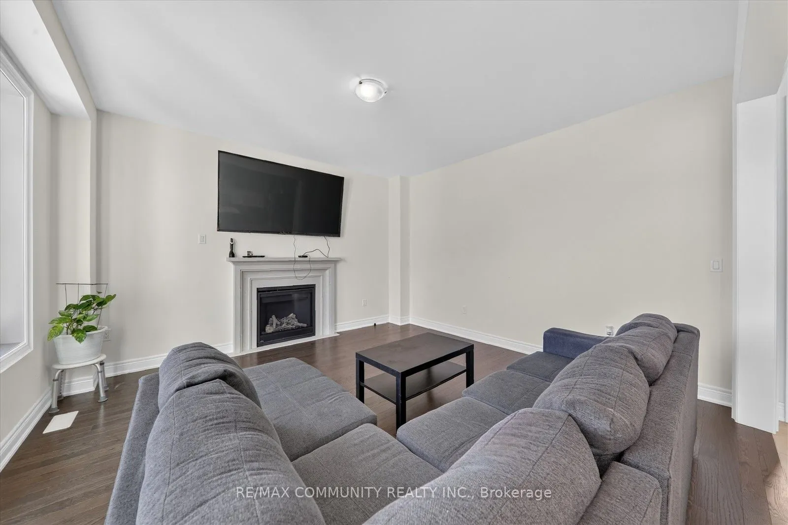 19 Rogerson Street