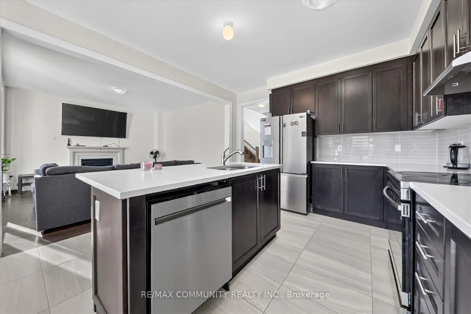 19 Rogerson Street
