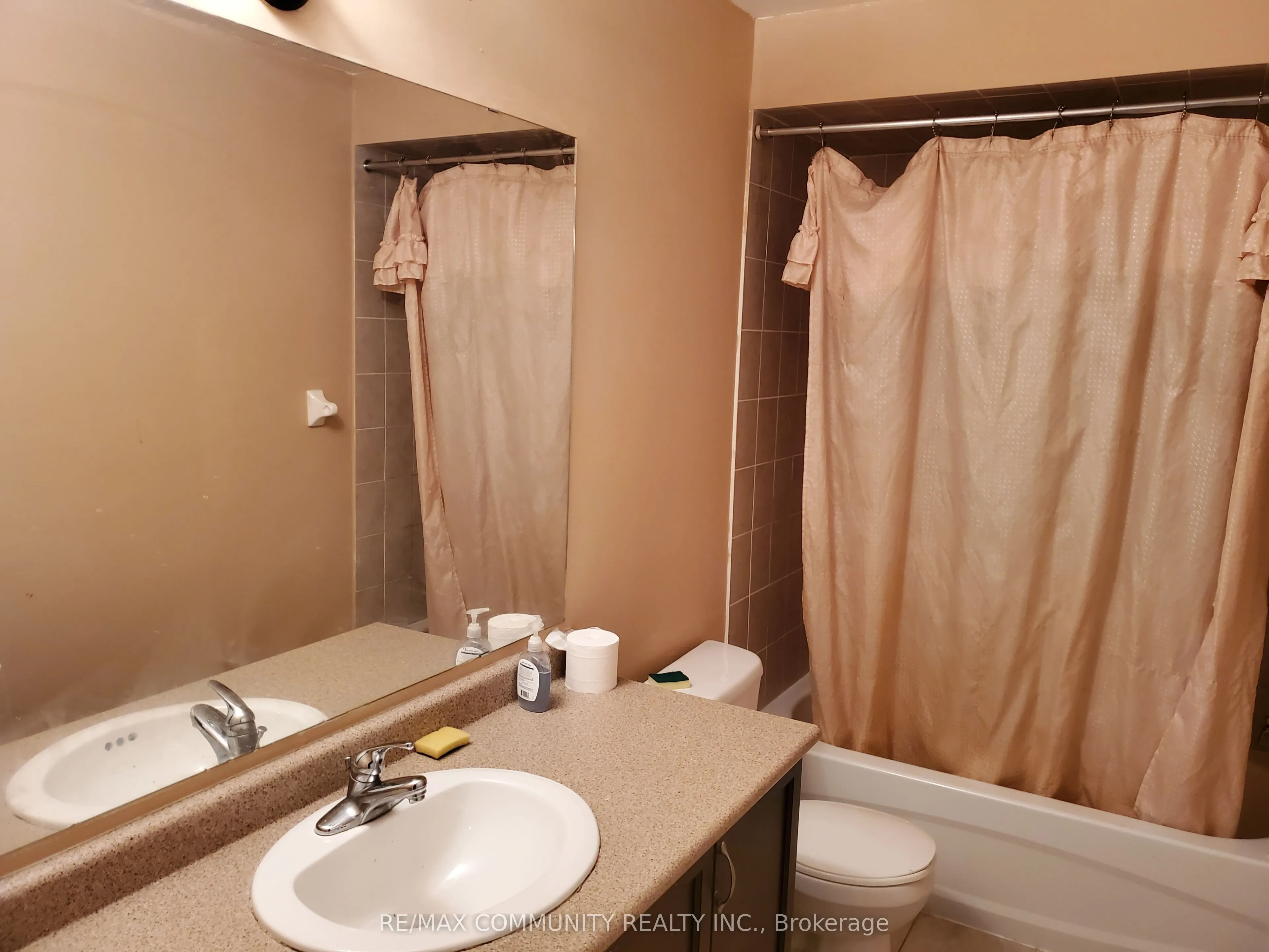115 Oasis Boulevard #Back