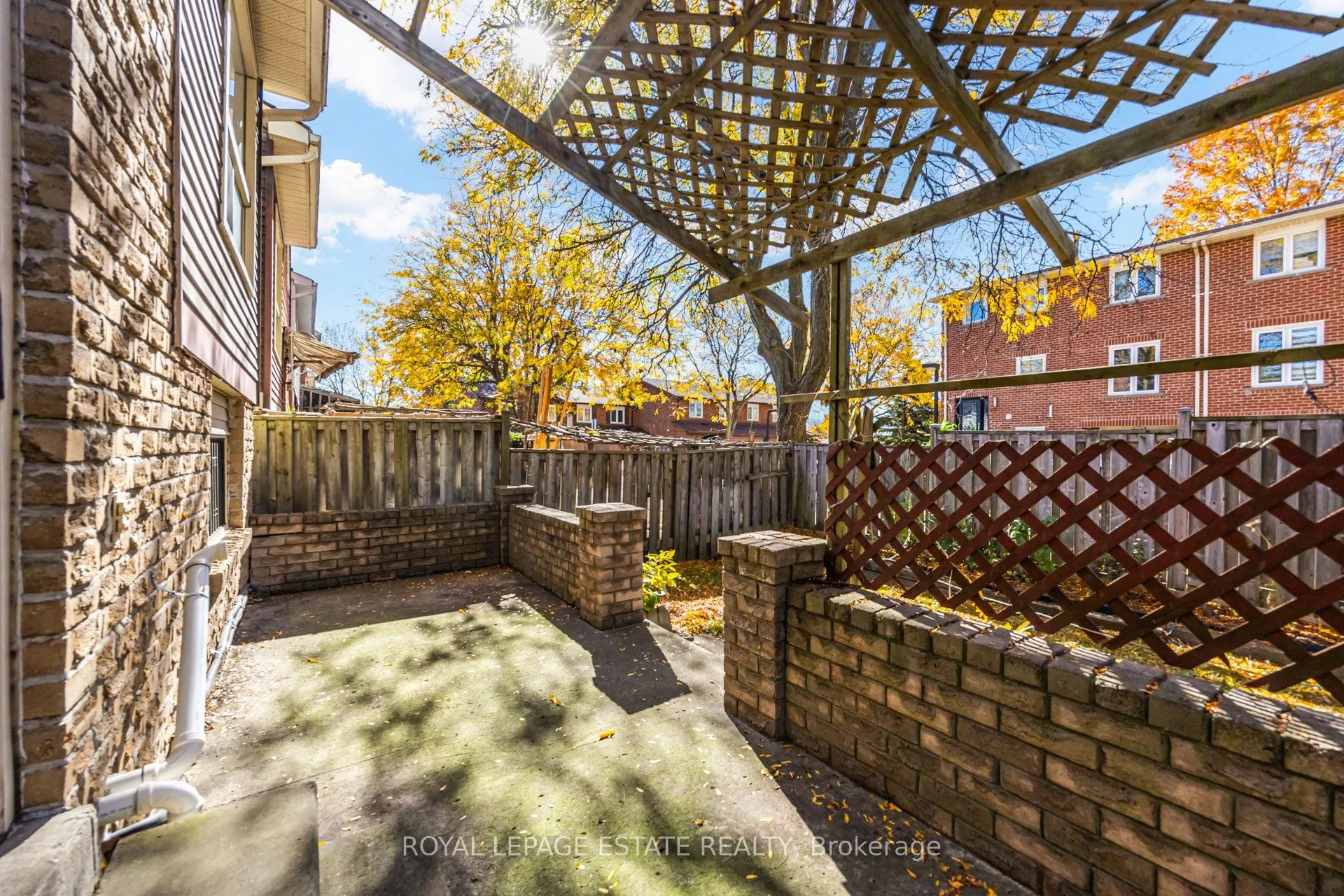 73 Spring Forest Square