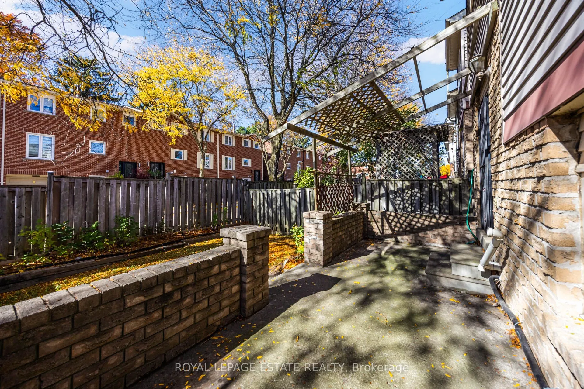73 Spring Forest Square