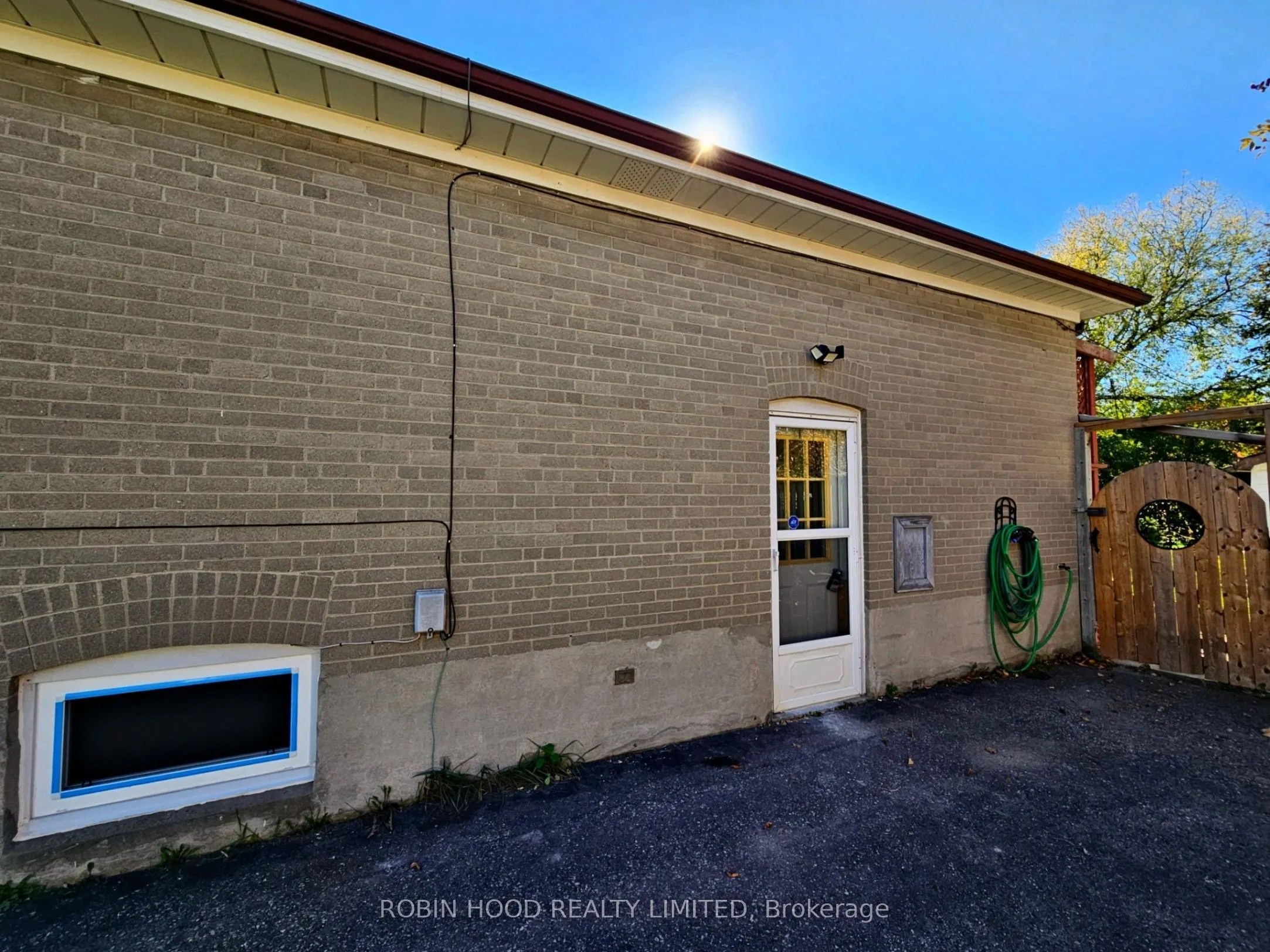 36 Linton Avenue