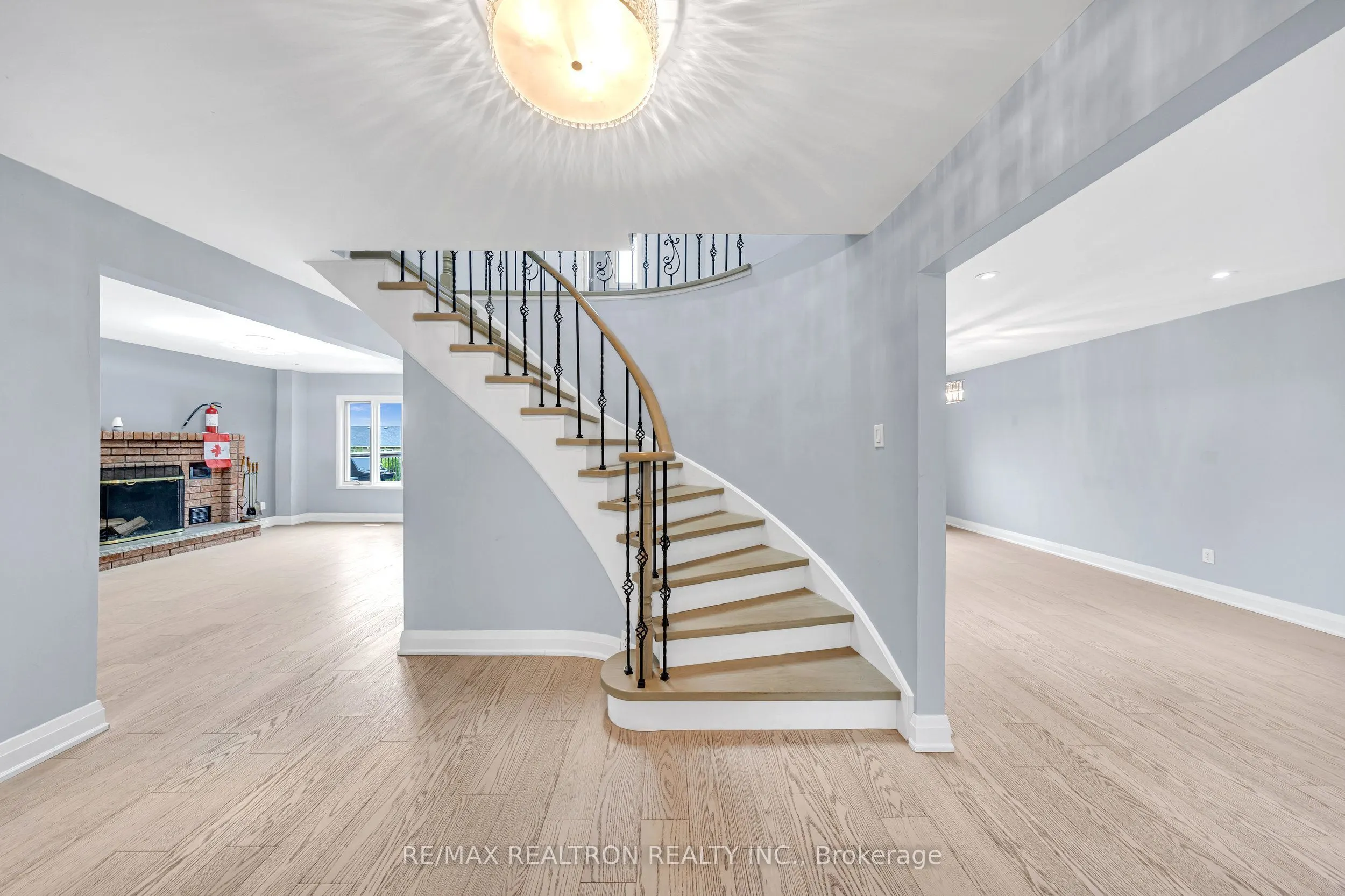 141 Hialeah Crescent #Upper