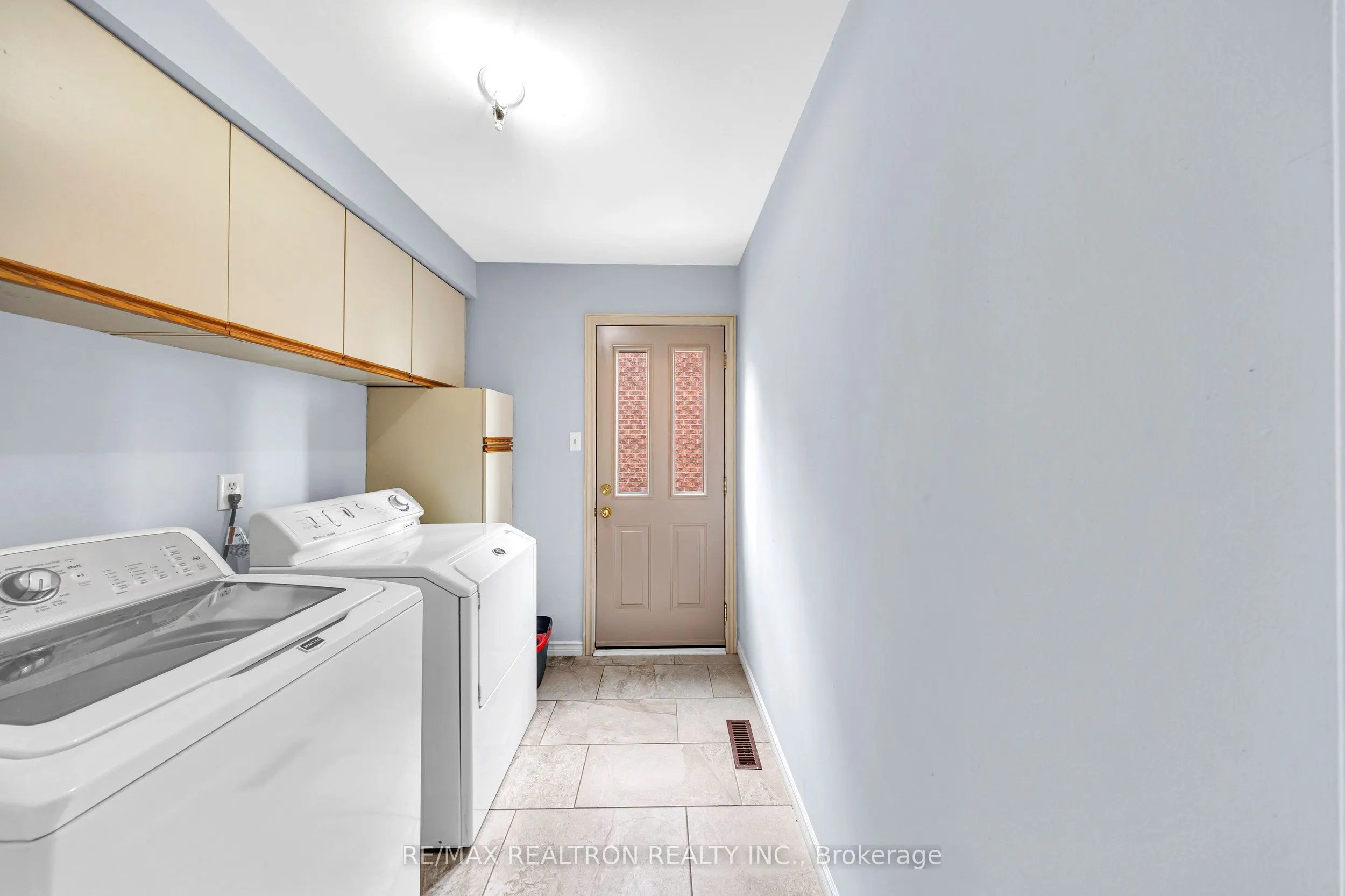 141 Hialeah Crescent #Upper