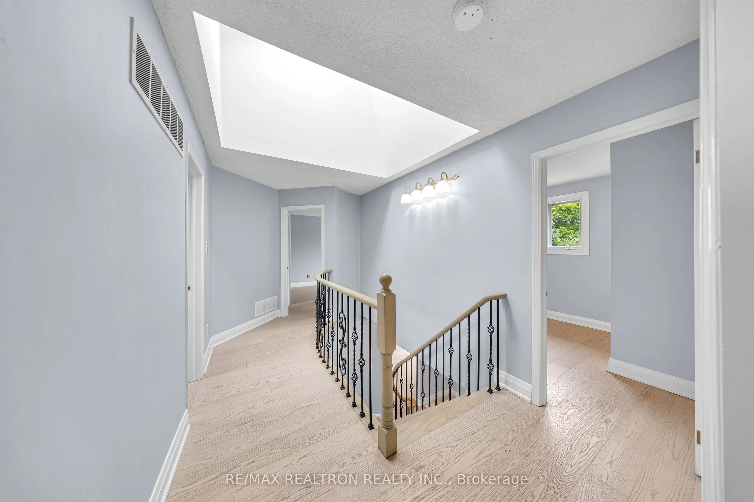 141 Hialeah Crescent #Upper