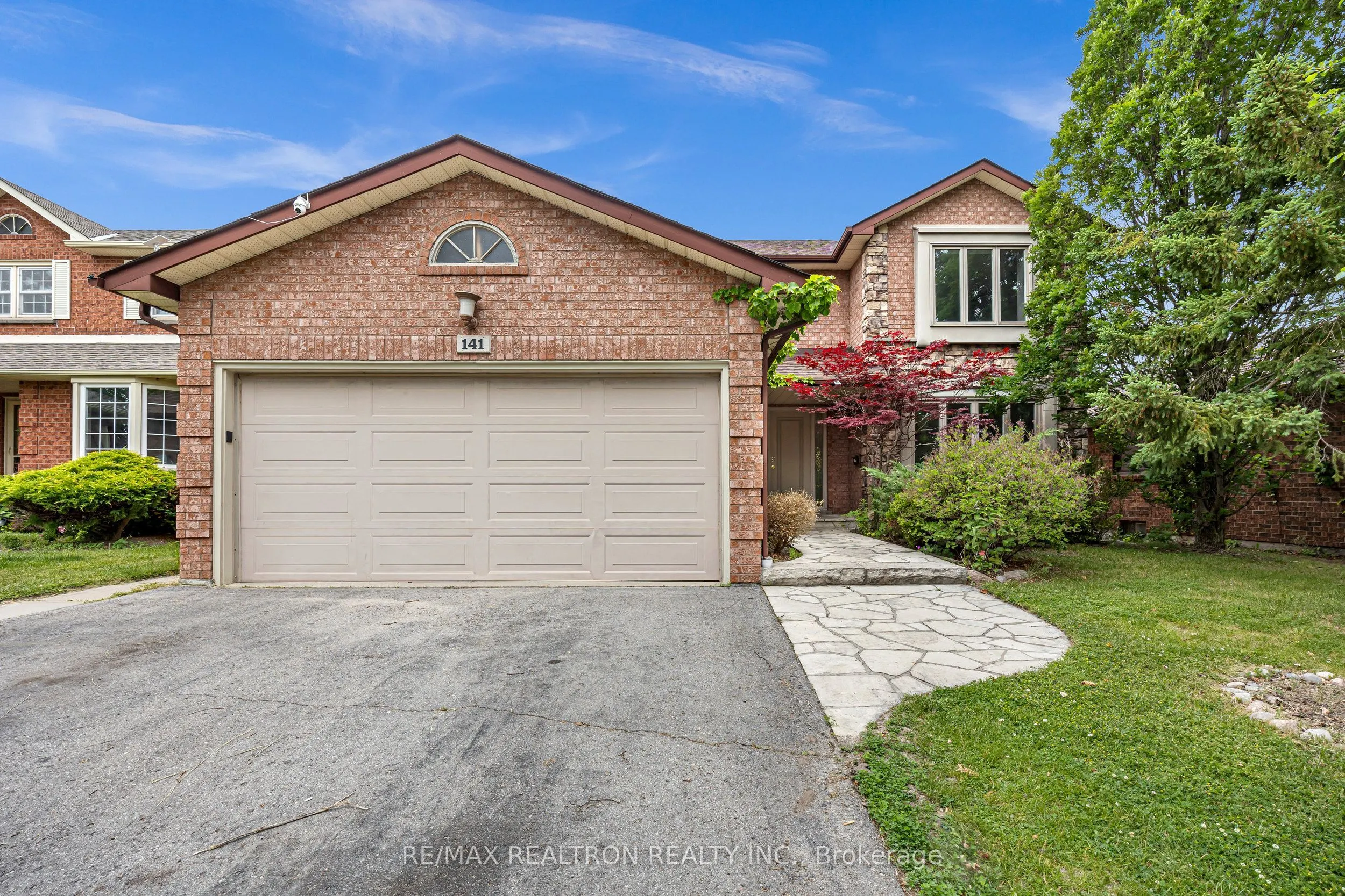 141 Hialeah Crescent #Upper