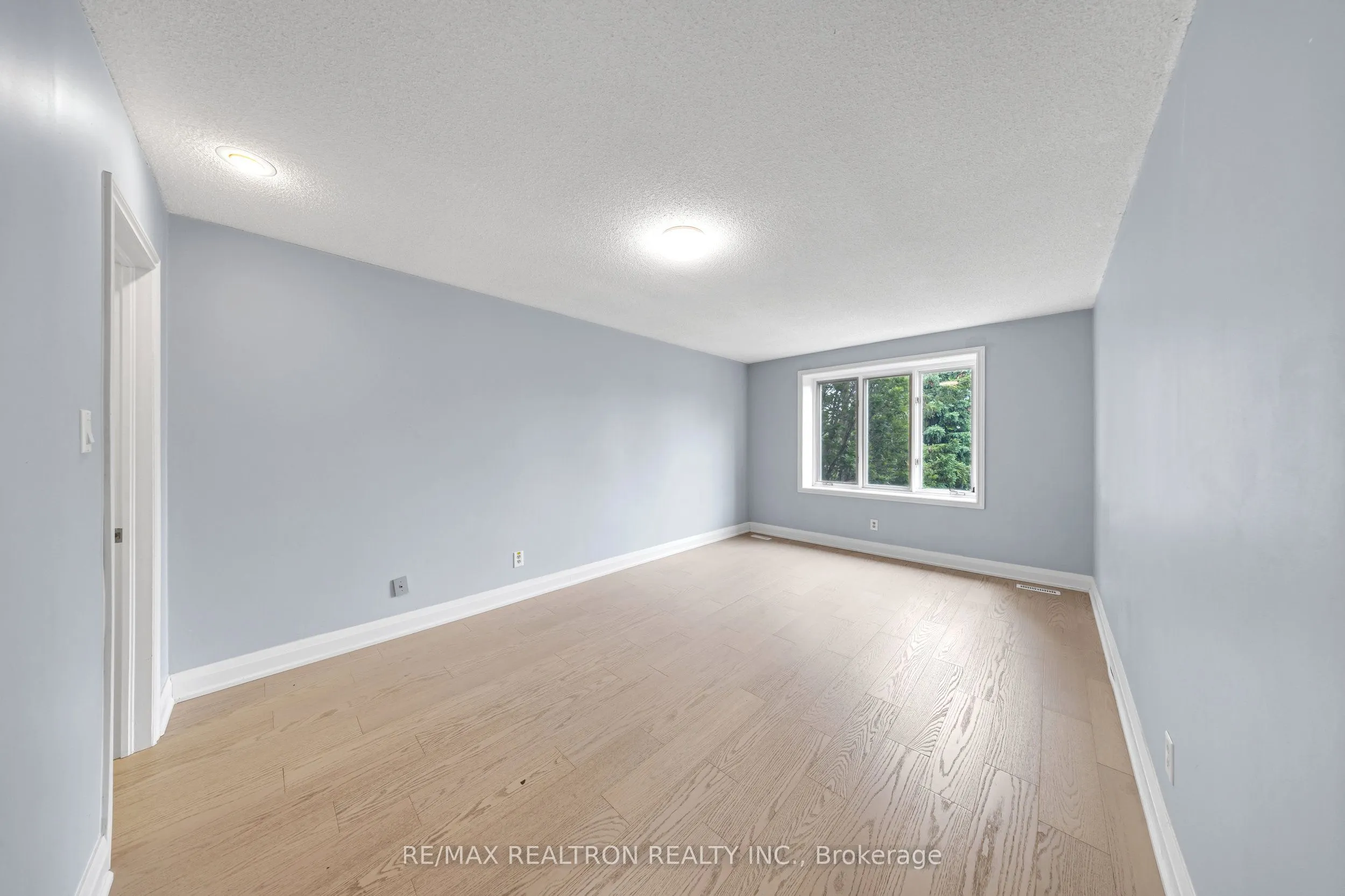 141 Hialeah Crescent #Upper