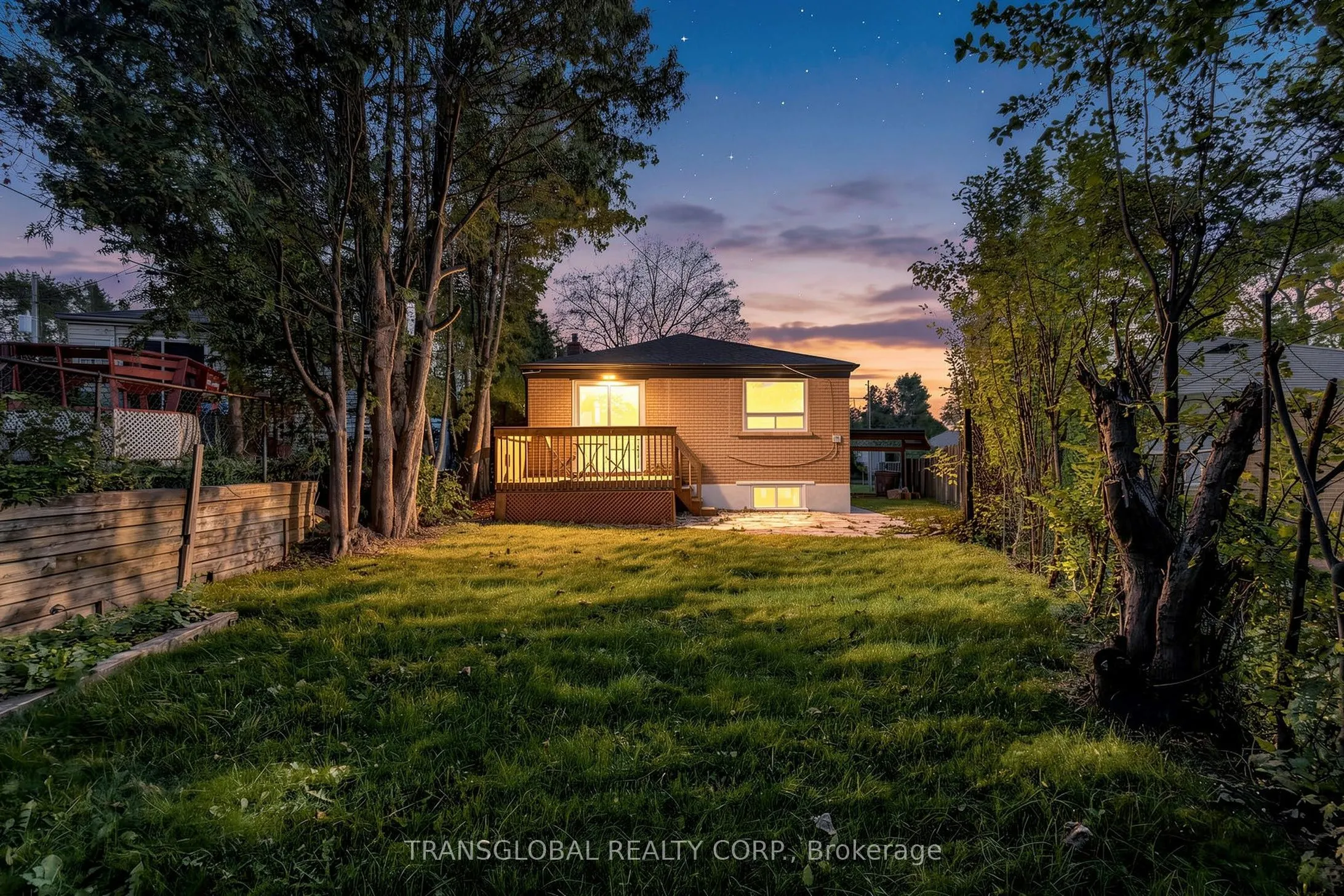 10 Anticosti Drive