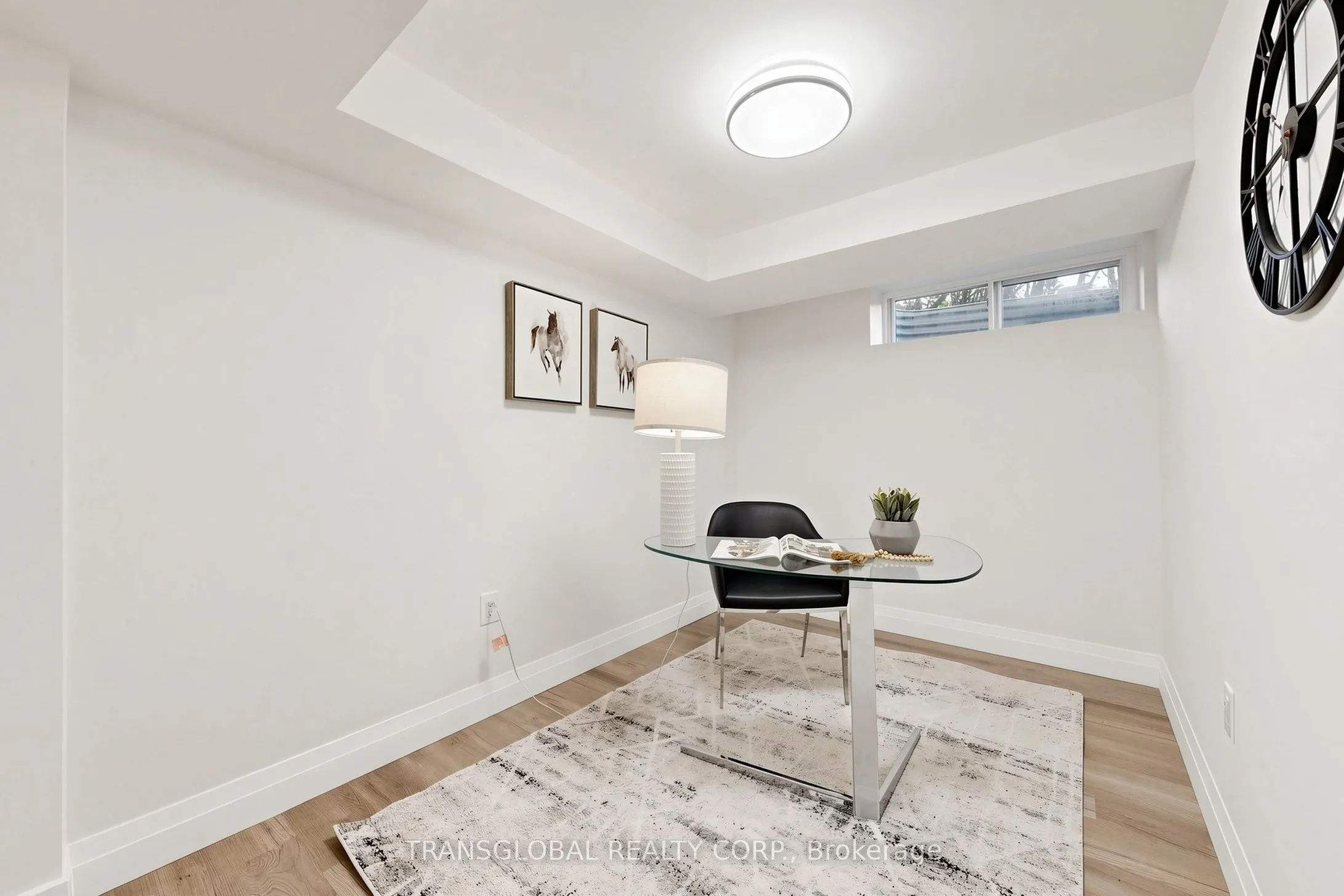 10 Anticosti Drive