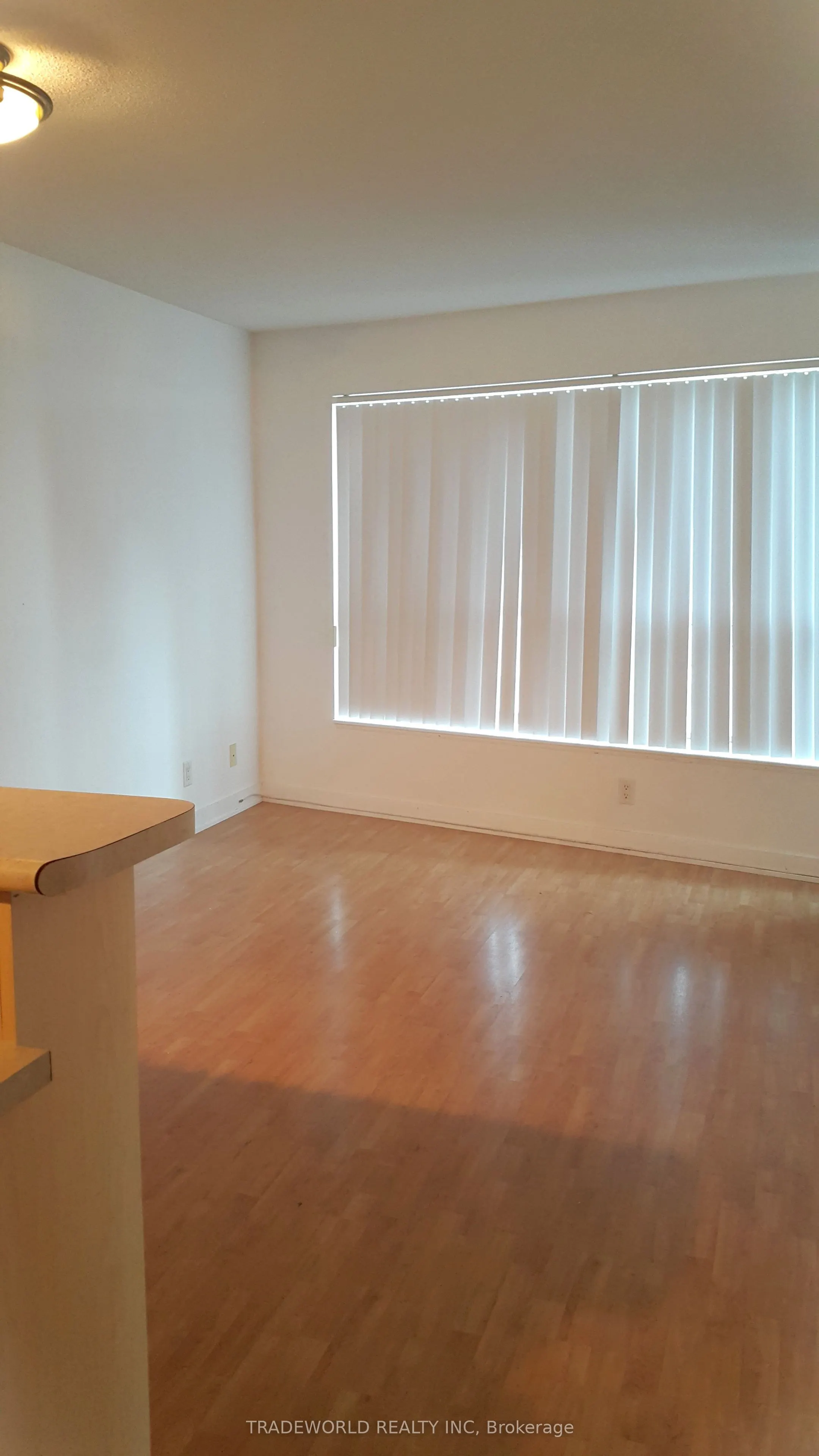 38 Lee Centre Drive #1610