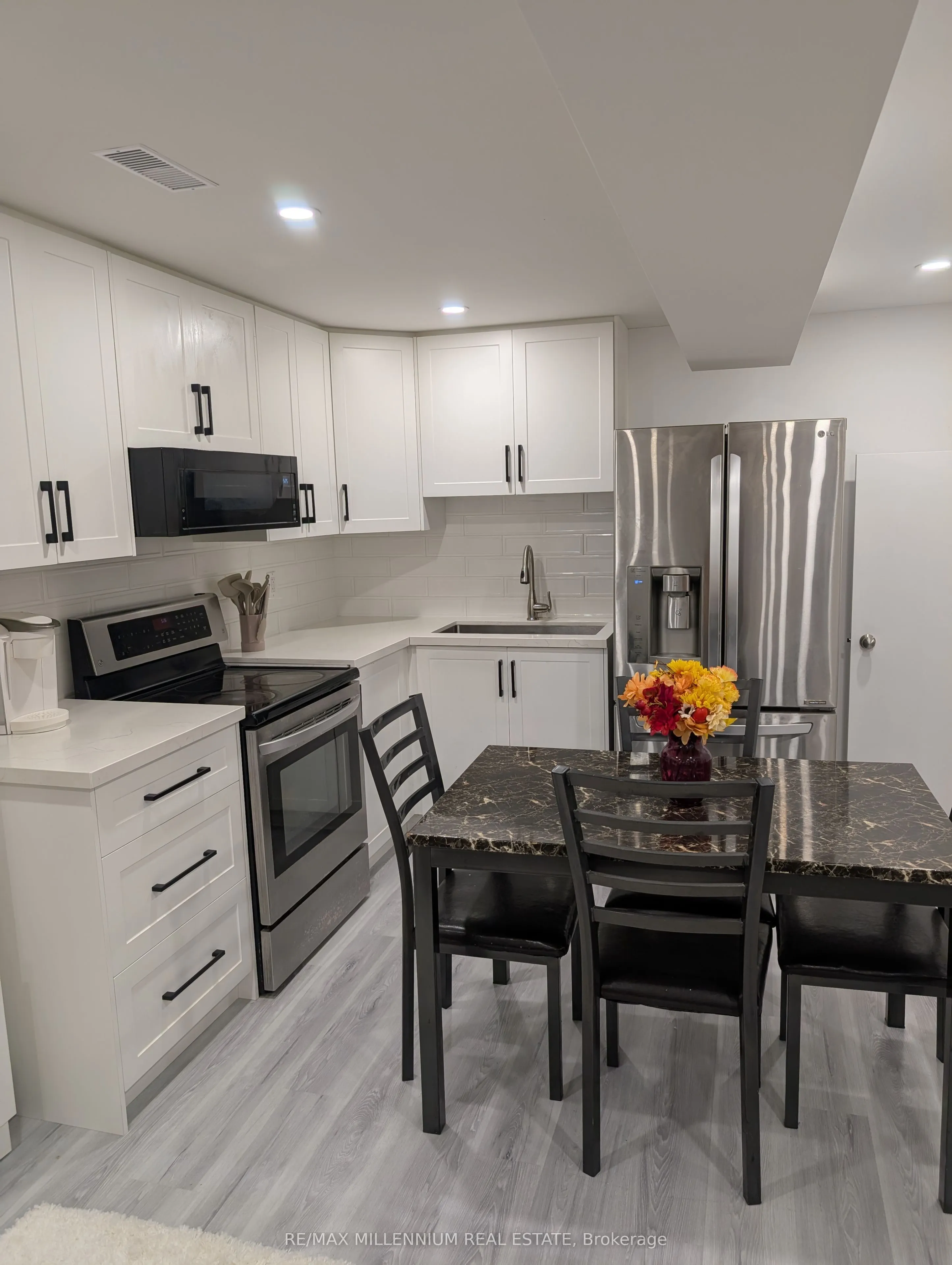 62 Seward Crescent #Basement
