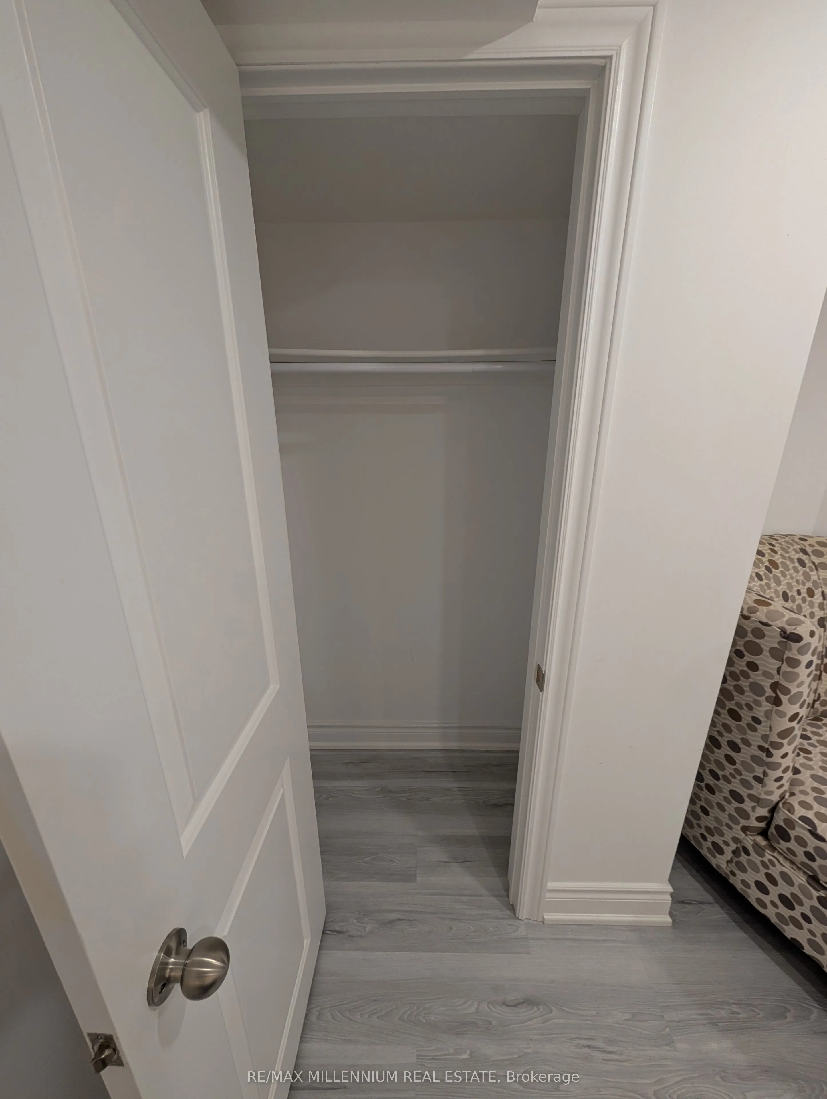 62 Seward Crescent #Basement