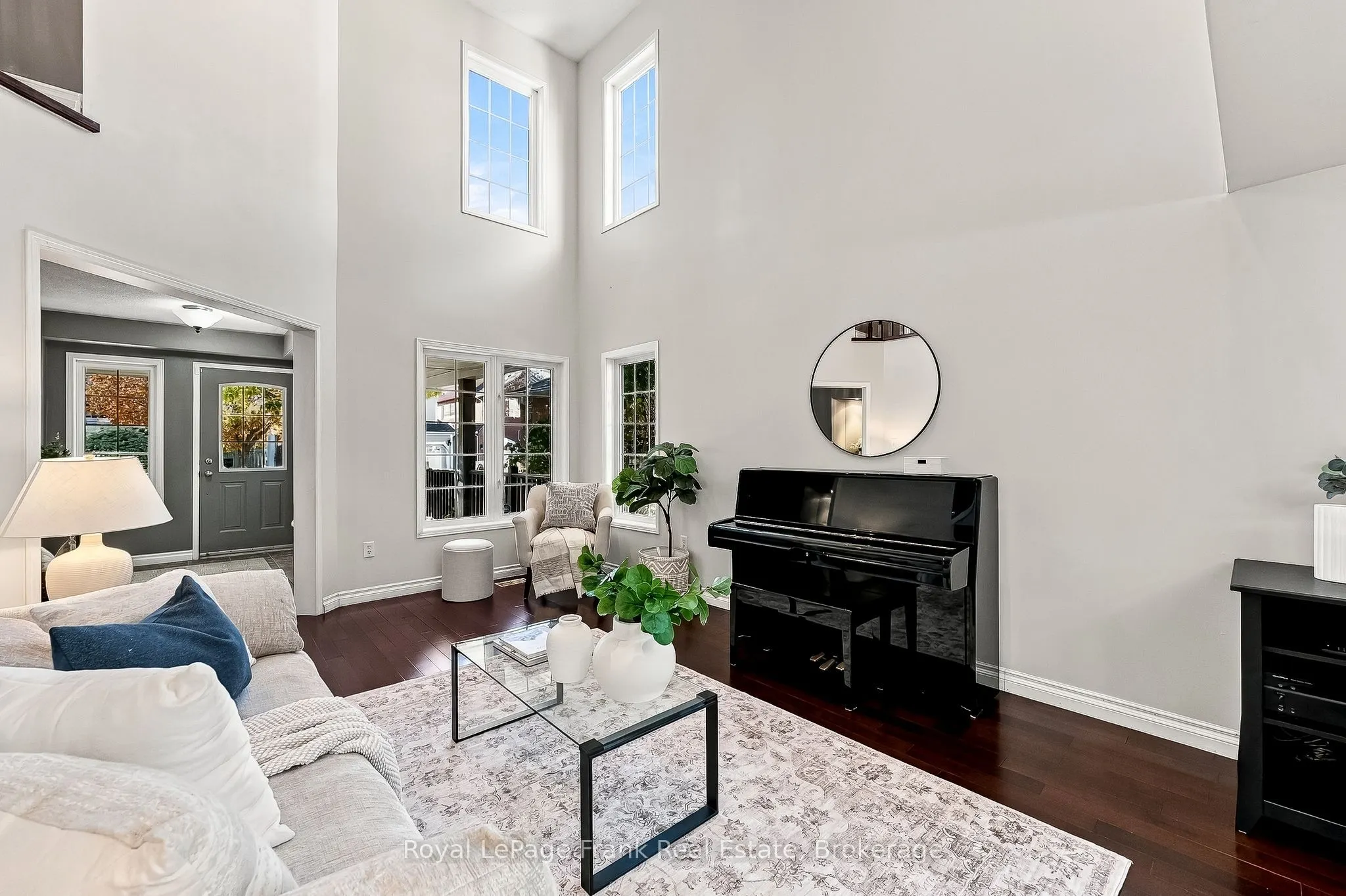 92 Warwick Avenue