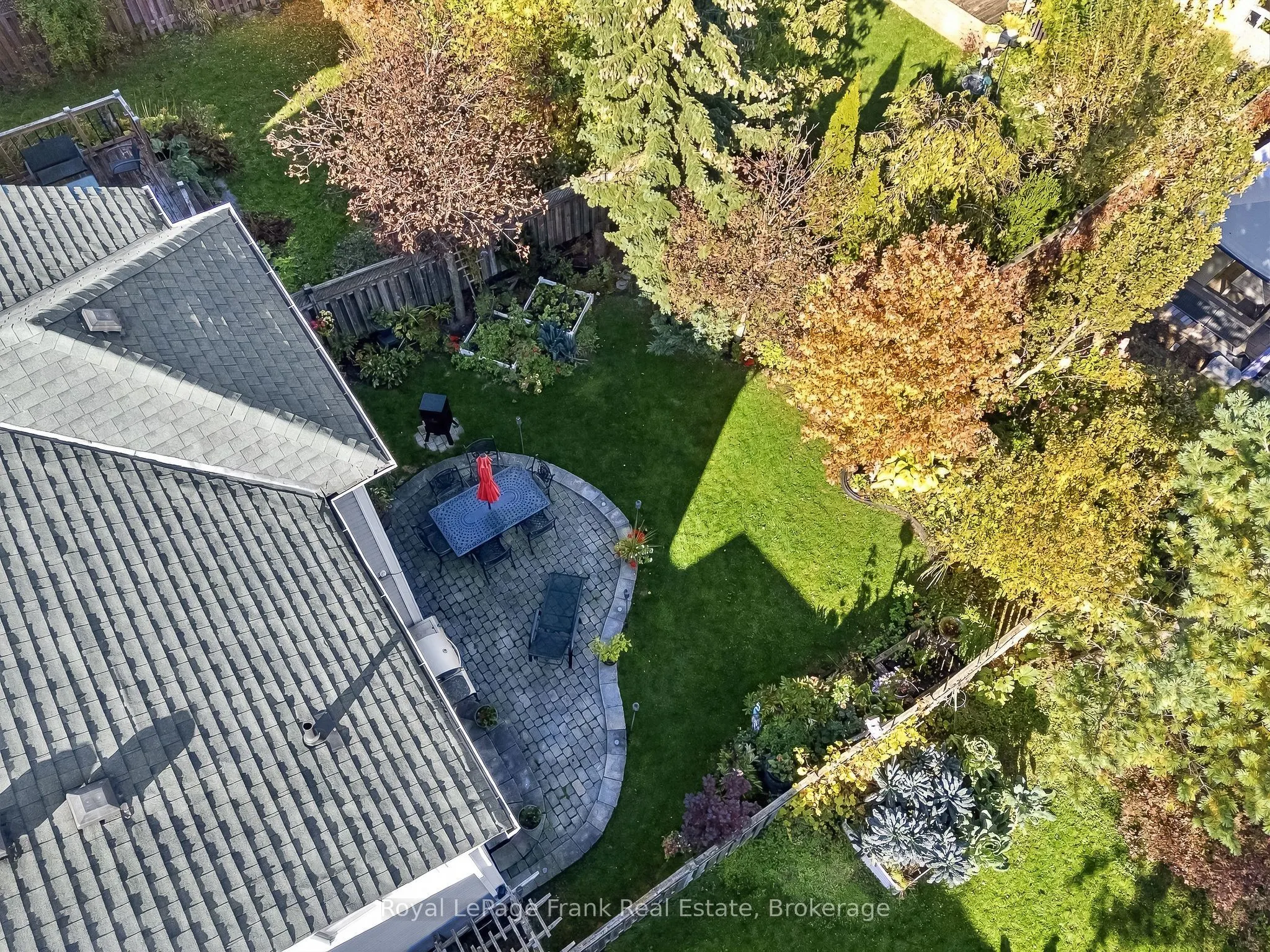 92 Warwick Avenue