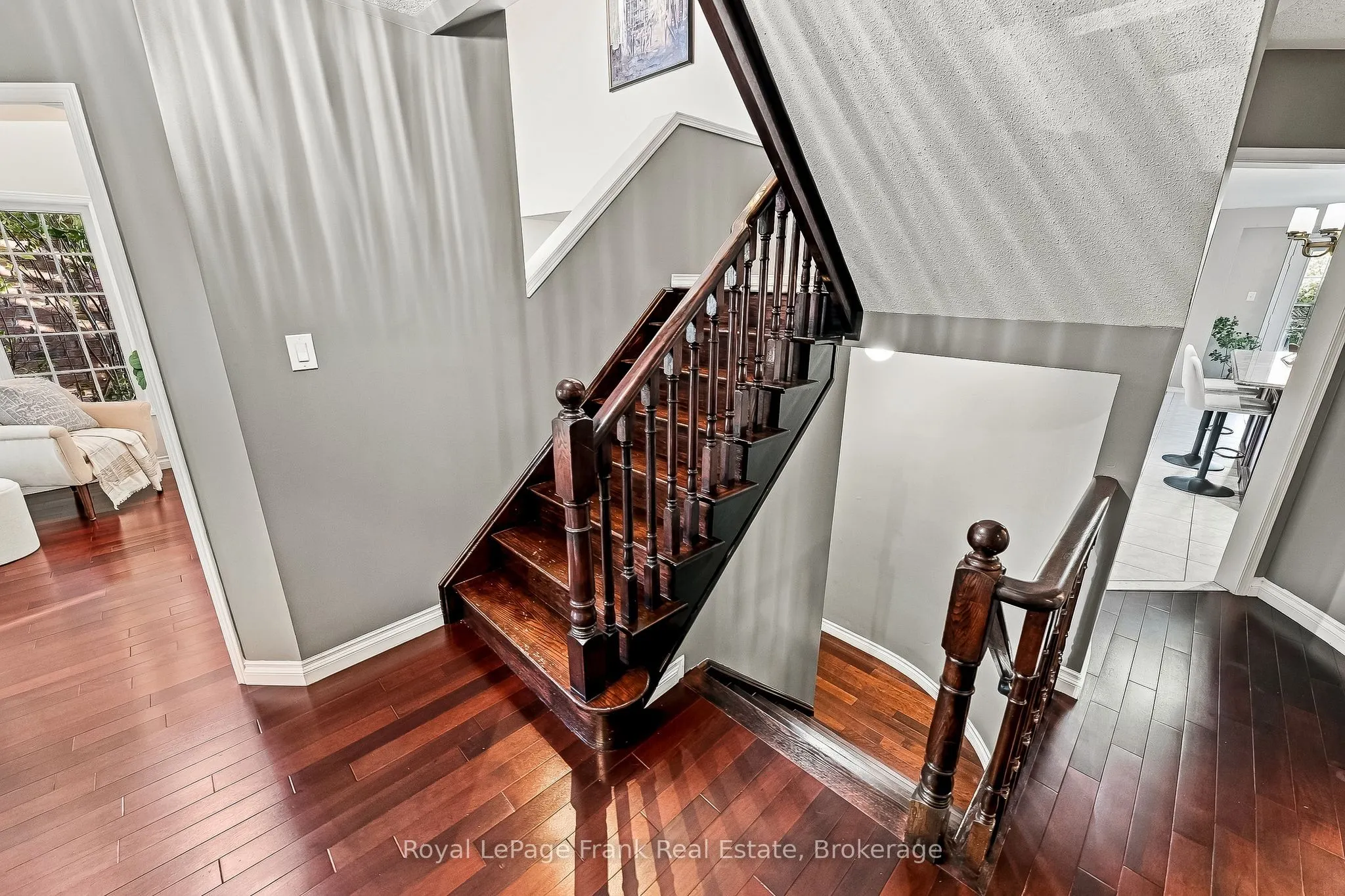 92 Warwick Avenue