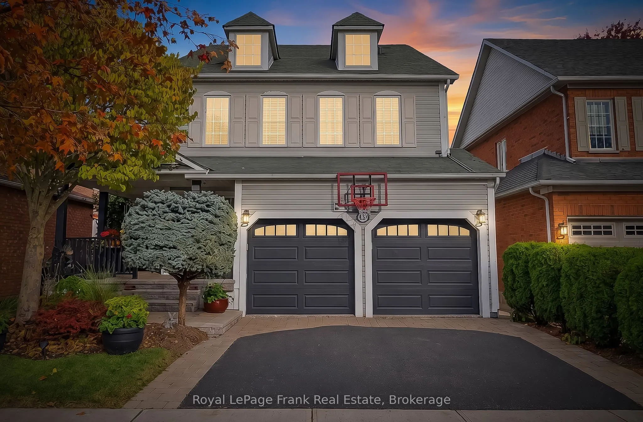 92 Warwick Avenue