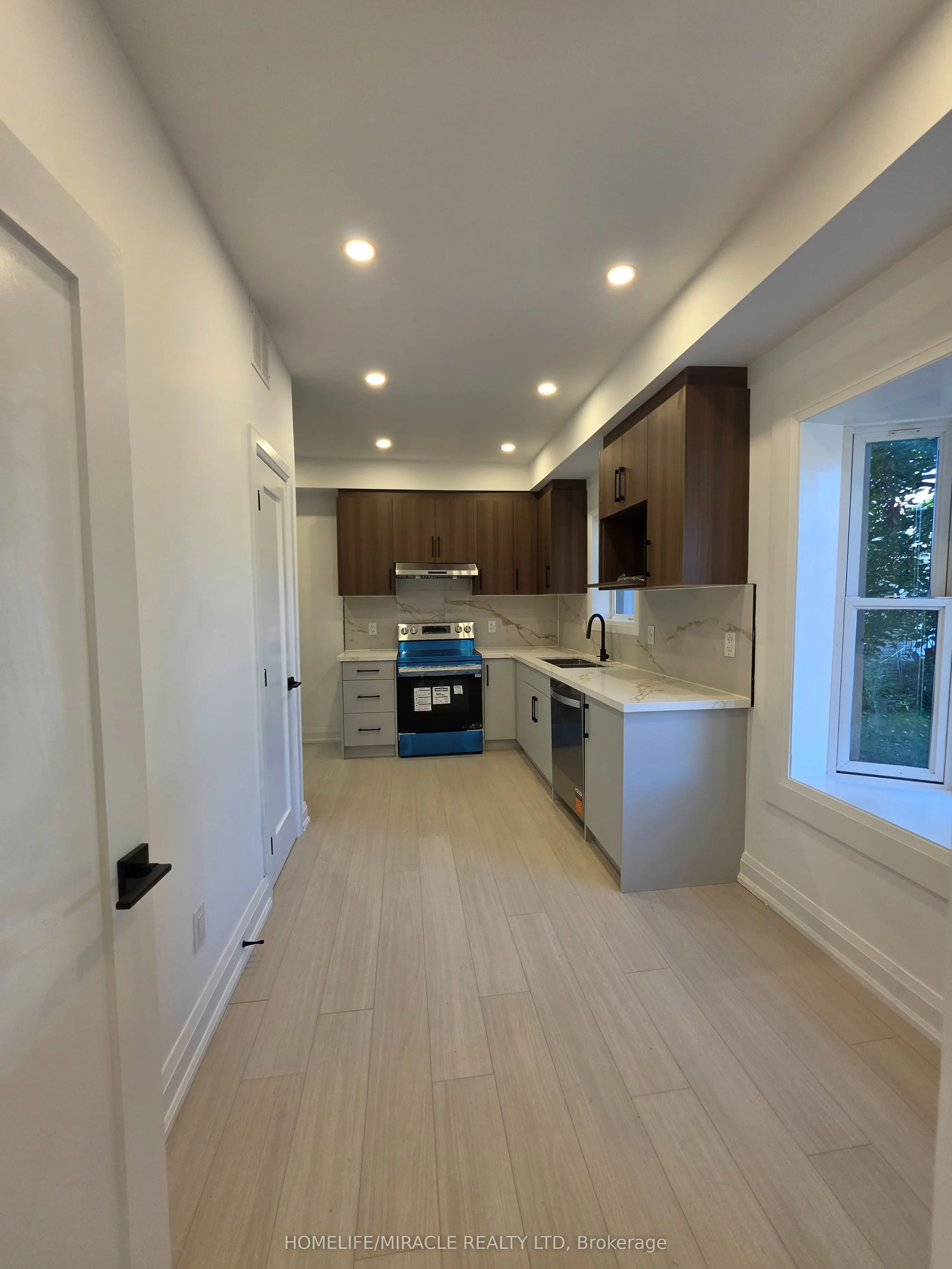 22 Rossander Court #Main - U-1