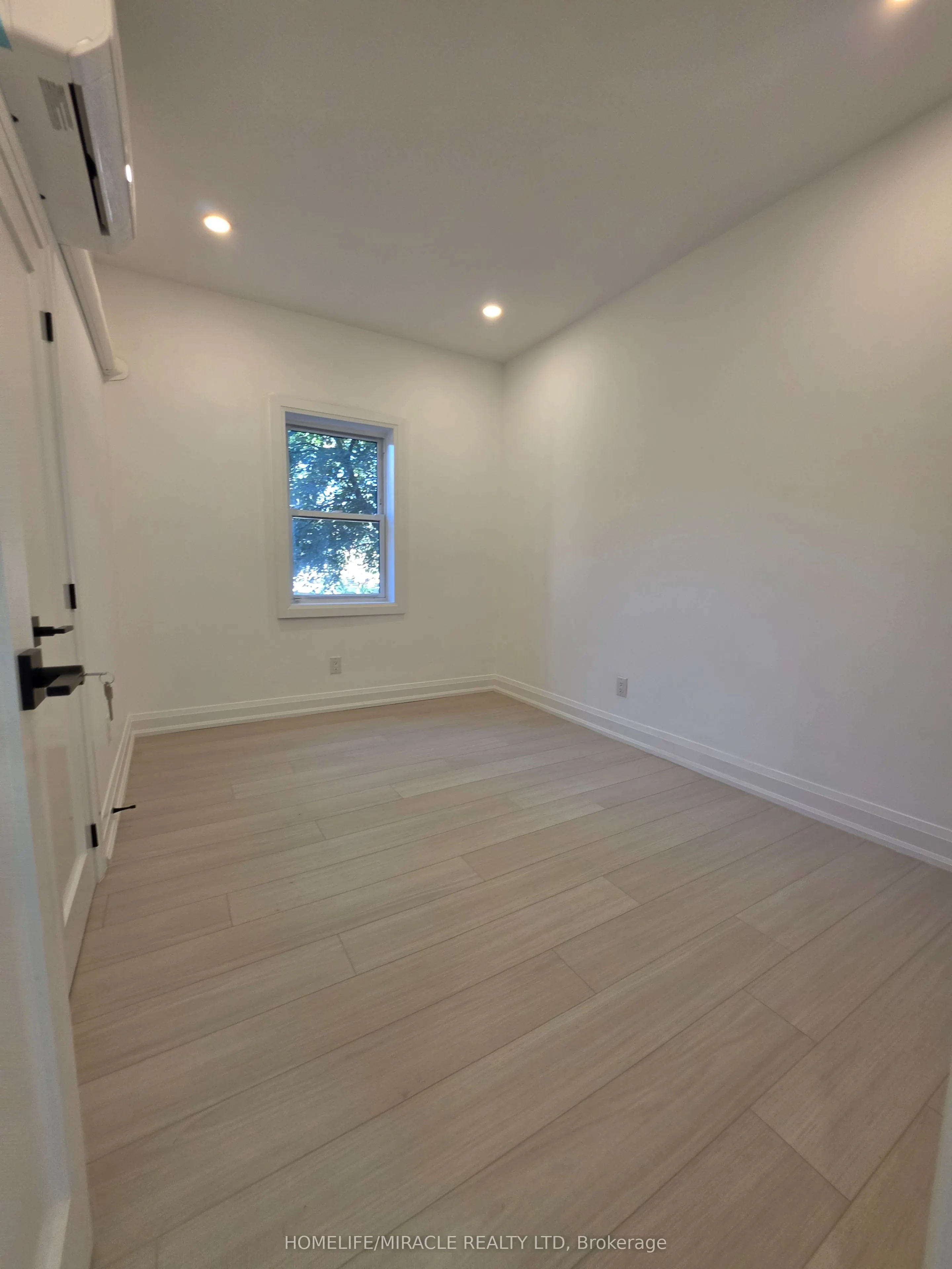 22 Rossander Court #Main - U-1