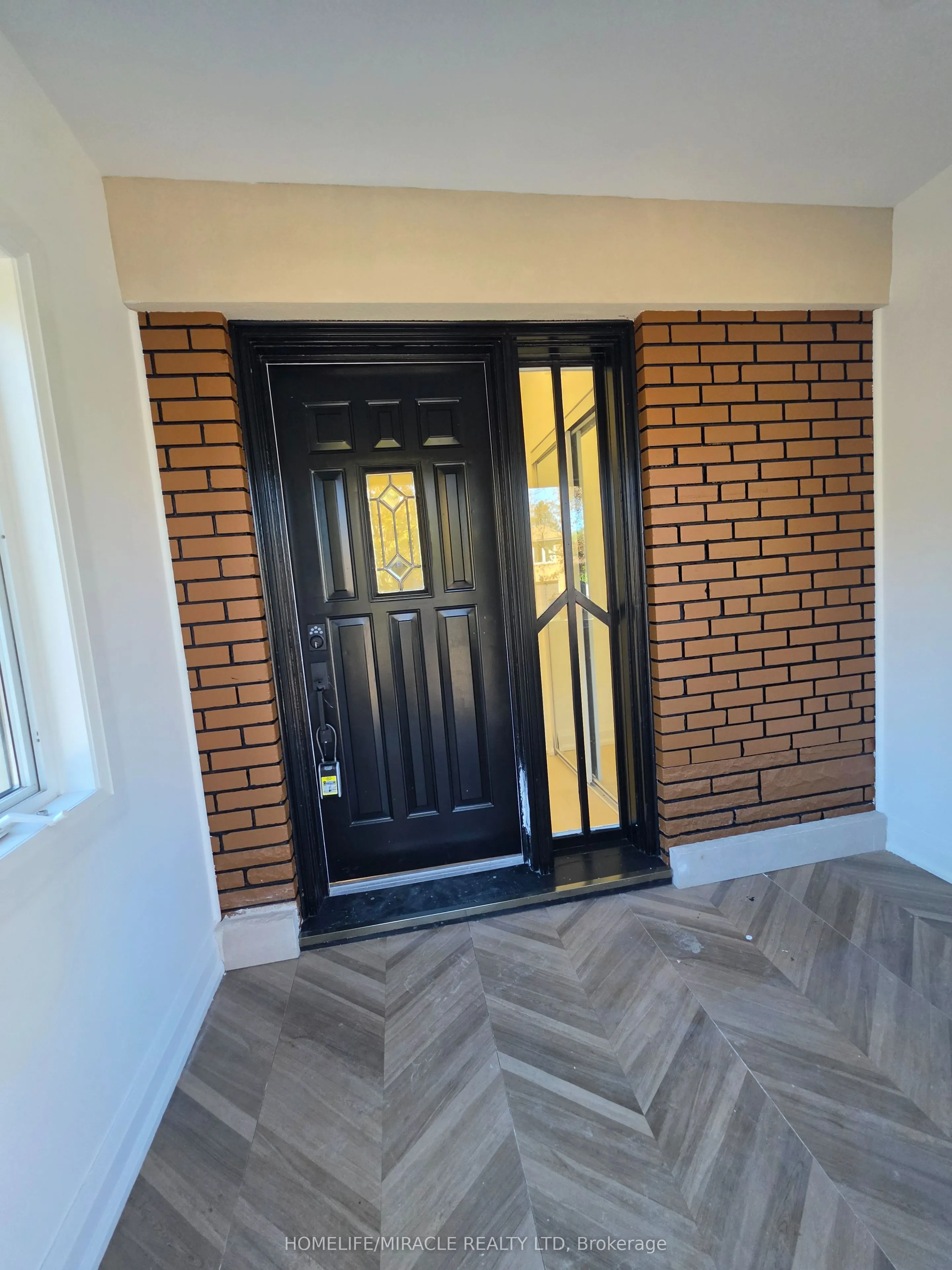 22 Rossander Court #Main - U-1